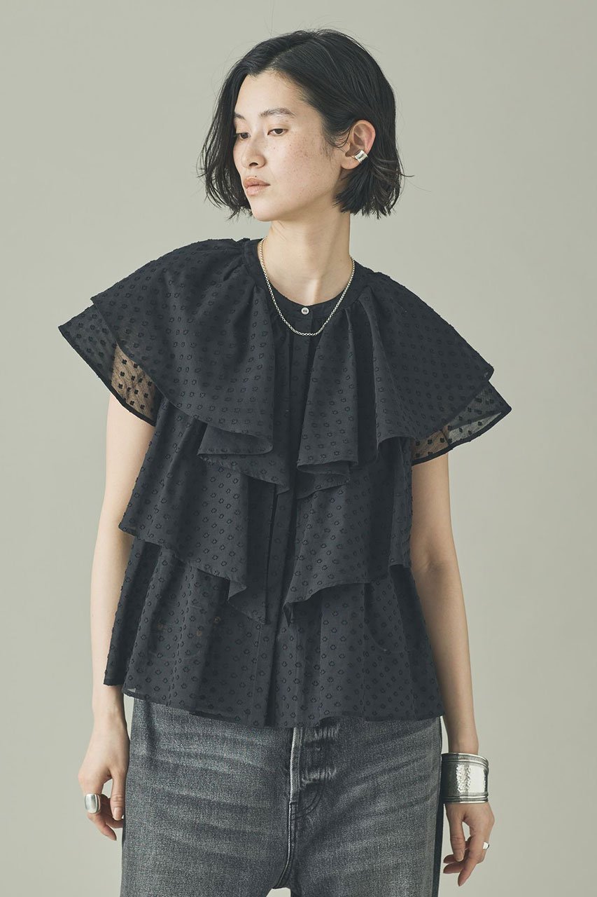 【カレンソロジー/Curensology】の〈C.S.G〉ドットジャカードブラウス インテリア・キッズ・メンズ・レディースファッション・服の通販 founy(ファニー) 　ファッション　Fashion　レディースファッション　Fashion for Women　トップス・カットソー　Cut & Sew Tops　シャツ・ブラウス・オフィスカジュアル　Elegant Blouses & Button-Ups　おすすめ　Recommended / Our Picks　インド　Indian Textile　ギャザー　Gathered, Ruffled　シアー　Sheer, See-Through　ショート　Short, Short Length　ジャカード／ジャガード　Jacquard, Woven Pattern　スリーブ　Sleeve, Long Sleeve / Short Sleeve　バランス　Balance, Style Balance　フリル　Frill, Ruffle　新作・新入荷　New Arrivals / New In　ブラック|ID: prp329100004903886 ipo3291000000036704813