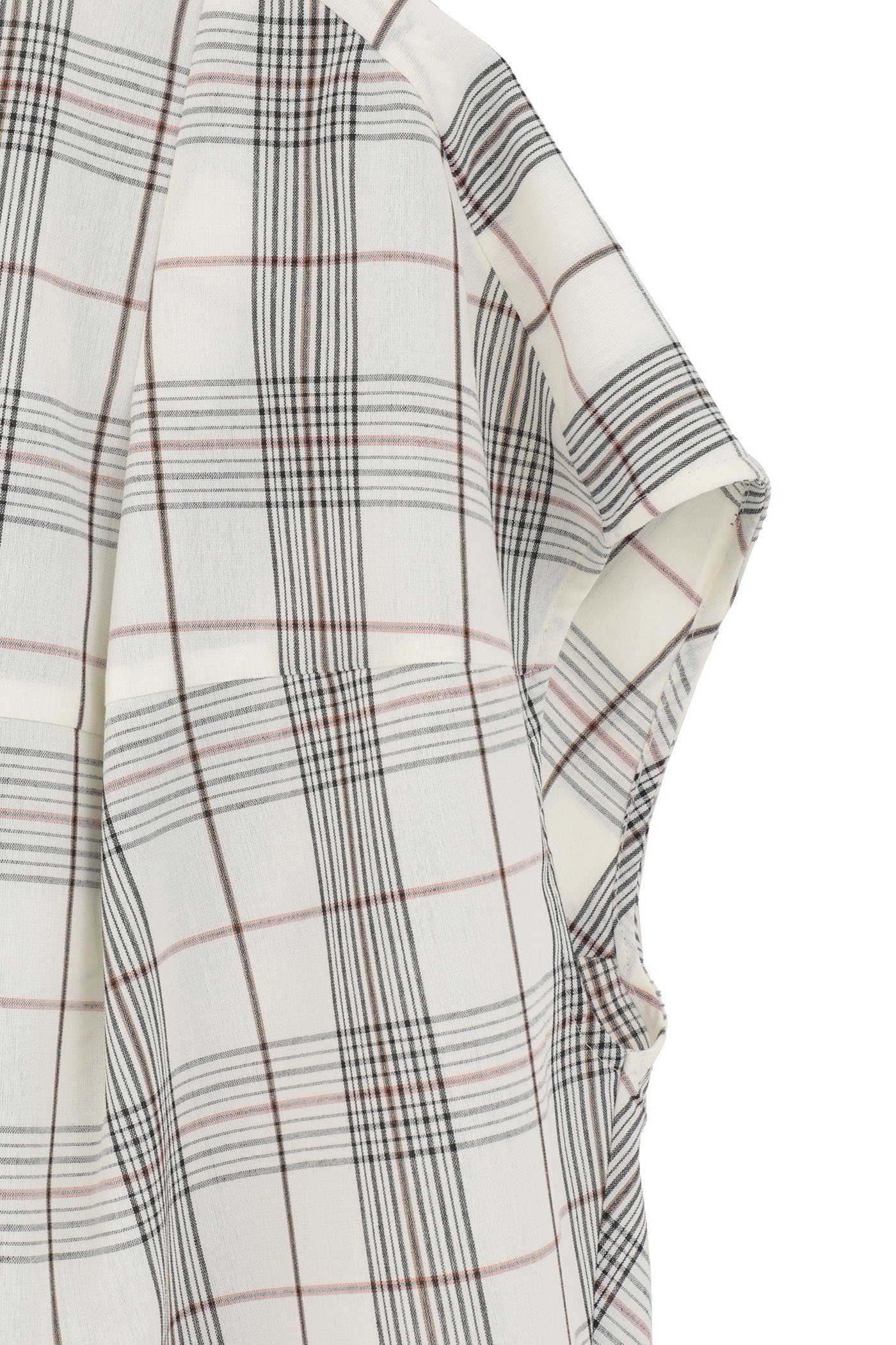 【マルティニーク/martinique】のタッサーコクーンブラウス(セットアップ可) 人気、トレンドファッション・服の通販 founy(ファニー) 　ファッション　Fashion　レディースファッション　Fashion for Women　トップス・カットソー　Cut & Sew Tops　シャツ・ブラウス・オフィスカジュアル　Elegant Blouses & Button-Ups　おすすめ　Recommended / Our Picks　ショート　Short, Short Length　シンプル　Simple, Minimal　スリーブ　Sleeve, Long Sleeve / Short Sleeve　セットアップ　Set-Up, Coordinated Outfit　タイトスカート　Pencil Skirt, Tight Skirt　タンブラー　Tumbler, Travel Mug　ドレープ　Drape, Draping Fabric　バランス　Balance, Style Balance　フォルム　Silhouette, Form　フロント　Front, Front Design　ワッシャー　Washer, Crinkled Finish　エレガント 上品　Elegant　新作・新入荷　New Arrivals / New In　other-4|ID: prp329100004903892 ipo3291000000036704902