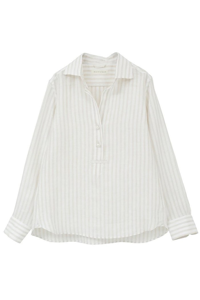 【マルティニーク/martinique】のリネンパールスキッパーシャツ インテリア・キッズ・メンズ・レディースファッション・服の通販 founy(ファニー) https://founy.com/ ファッション Fashion レディースファッション Fashion for Women トップス・カットソー Cut & Sew Tops シャツ・ブラウス・オフィスカジュアル Elegant Blouses & Button-Ups おすすめ Recommended / Our Picks スキッパー Skipper, Open Collar スリーブ Sleeve, Long Sleeve / Short Sleeve パール Pearl, Pearl Accent リネン Linen, Linen Fabric ロング Long, Long-Length 夏 Summer 定番 Standard, Basic Item 新作・新入荷 New Arrivals / New In |ID: prp329100004903897 ipo3291000000036704913