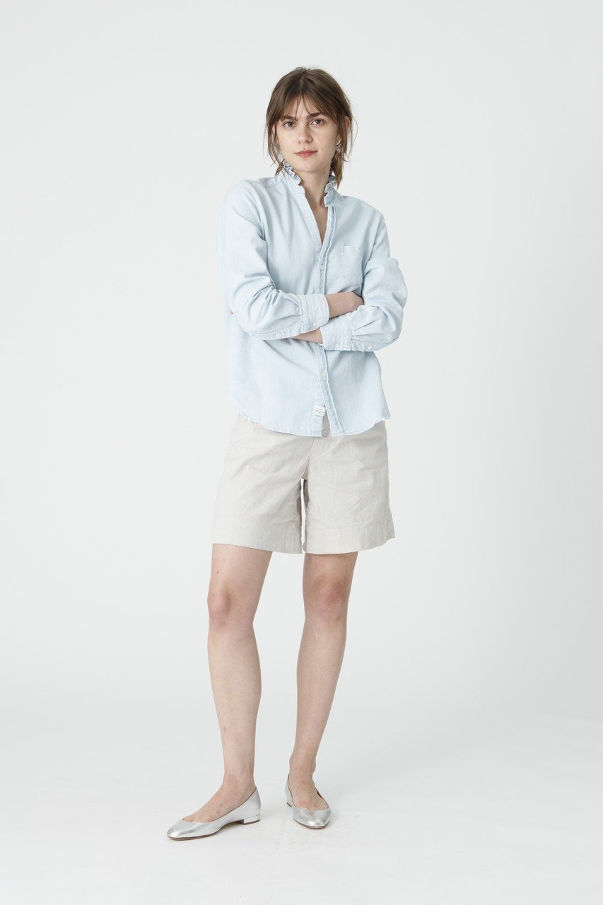 【フランク&アイリーン/Frank&Eileen】のRUFFL EILEEN イタリアンフェイマスデニム フリルカラー シャツ 人気、トレンドファッション・服の通販 founy(ファニー) 　ファッション　Fashion　レディースファッション　Fashion for Women　トップス・カットソー　Cut & Sew Tops　シャツ・ブラウス・オフィスカジュアル　Elegant Blouses & Button-Ups　スリーブ　Sleeve, Long Sleeve / Short Sleeve　デニム　Denim, Jeans Material　フェミニン　Feminine, Girly　フリル　Frill, Ruffle　ロング　Long, Long-Length　羽織　Haori, Light Jacket　other-7|ID: prp329100004904553 ipo3291000000036713266