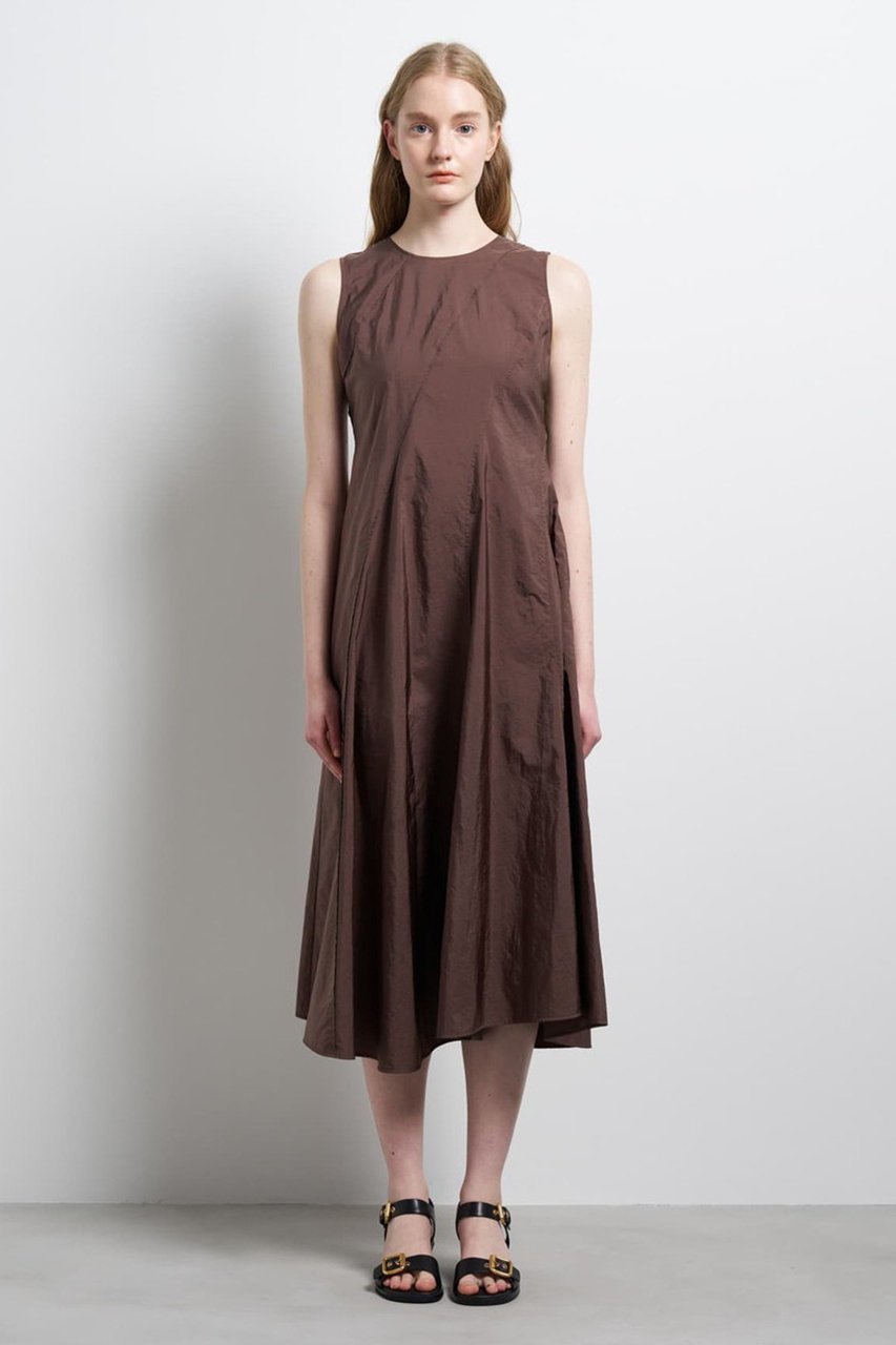 【ランバン オン ブルー/LANVIN en Bleu】のエスカルゴフレアワンピース 人気、トレンドファッション・服の通販 founy(ファニー) 　ファッション　Fashion　レディースファッション　Fashion for Women　ワンピース　Dresses　チュニック　Tunic Tops & Dresses　アンダー　Underwear Essentials　軽量　Lightweight, Ultra Light　サマー　Summer, Summer Style　シアー　Sheer, See-Through　シルク　Silk, 100% Silk　ストライプ　Stripe, Striped Pattern　タフタ　Taffeta, Structured Fabric　チュニック　Tunic, Long Top　ドレス　Dress, One-Piece　なめらか　Smooth, Silky Texture　パターン　Pattern, Design Print　ファブリック　Fabric, Textile　フレア　Flare, Flared　無地　Plain, Solid Color　リゾート　Resort, Vacation Style　リラックス　Relax, Relaxed Fit　ロング　Long, Long-Length　夏　Summer　旅行　Travel　エレガント 上品　Elegant　 other-1|ID: prp329100004904600 ipo3291000000036713554