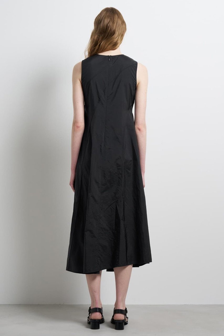 【ランバン オン ブルー/LANVIN en Bleu】のエスカルゴフレアワンピース 人気、トレンドファッション・服の通販 founy(ファニー) 　ファッション　Fashion　レディースファッション　Fashion for Women　ワンピース　Dresses　チュニック　Tunic Tops & Dresses　アンダー　Underwear Essentials　軽量　Lightweight, Ultra Light　サマー　Summer, Summer Style　シアー　Sheer, See-Through　シルク　Silk, 100% Silk　ストライプ　Stripe, Striped Pattern　タフタ　Taffeta, Structured Fabric　チュニック　Tunic, Long Top　ドレス　Dress, One-Piece　なめらか　Smooth, Silky Texture　パターン　Pattern, Design Print　ファブリック　Fabric, Textile　フレア　Flare, Flared　無地　Plain, Solid Color　リゾート　Resort, Vacation Style　リラックス　Relax, Relaxed Fit　ロング　Long, Long-Length　夏　Summer　旅行　Travel　エレガント 上品　Elegant　other-3|ID: prp329100004904600 ipo3291000000036733347