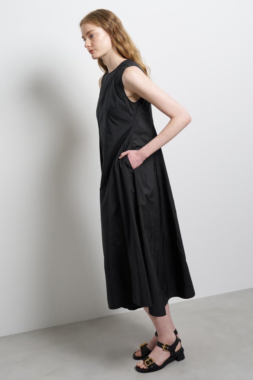 【ランバン オン ブルー/LANVIN en Bleu】のエスカルゴフレアワンピース 人気、トレンドファッション・服の通販 founy(ファニー) 　ファッション　Fashion　レディースファッション　Fashion for Women　ワンピース　Dresses　チュニック　Tunic Tops & Dresses　アンダー　Underwear Essentials　軽量　Lightweight, Ultra Light　サマー　Summer, Summer Style　シアー　Sheer, See-Through　シルク　Silk, 100% Silk　ストライプ　Stripe, Striped Pattern　タフタ　Taffeta, Structured Fabric　チュニック　Tunic, Long Top　ドレス　Dress, One-Piece　なめらか　Smooth, Silky Texture　パターン　Pattern, Design Print　ファブリック　Fabric, Textile　フレア　Flare, Flared　無地　Plain, Solid Color　リゾート　Resort, Vacation Style　リラックス　Relax, Relaxed Fit　ロング　Long, Long-Length　夏　Summer　旅行　Travel　エレガント 上品　Elegant　other-8|ID: prp329100004904600 ipo3291000000036733352