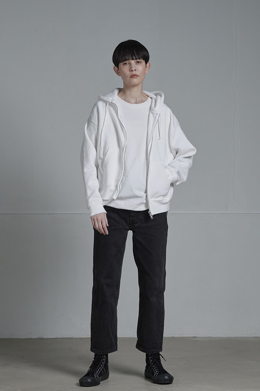 【シシ/sisii】のダブル ジップ フーディー 人気、トレンドファッション・服の通販 founy(ファニー) 　ファッション　Fashion　レディースファッション　Fashion for Women　トップス・カットソー　Cut & Sew Tops　シャツ・ブラウス・オフィスカジュアル　Elegant Blouses & Button-Ups　レディースパーカー・カジュアルフーディー　Casual Hoodies & Sweatshirts　ロングTシャツ・Tシャツ　Longline T-Shirts & Tees　スウェット・クルーネックトップス　Sweatshirts & Crewnecks / Relaxed Fit Sweat Tops　カットソー・ベーシックTシャツ　Cut-and-Sewn Tops / Stretch Tees & Basics　シンプル　Simple, Minimal　ジップ　Zip, Zipper　スラックス　Slacks, Dress Pants　ダブル　Double, Double-Breasted　ダメージ　Distressed, Destroyed　デニム　Denim, Jeans Material　フェミニン　Feminine, Girly　ワイド　Wide, Wide Fit　定番　Standard, Basic Item　other-8|ID: prp329100004904679 ipo3291000000036714209