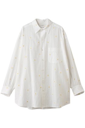 【クチュールドアダム/COUTURE D'ADAM】のマーガレット刺繍ビッグシャツ 人気、トレンドファッション・服の通販 founy(ファニー) ファッション Fashion レディースファッション Fashion for Women トップス・カットソー Cut & Sew Tops シャツ・ブラウス・オフィスカジュアル Elegant Blouses & Button-Ups なめらか Smooth, Silky Texture スラックス Slacks, Dress Pants スリーブ Sleeve, Long Sleeve / Short Sleeve デニム Denim, Jeans Material ビッグ Big, Oversized マーガレット Marguerite, Daisy Pattern リラックス Relax, Relaxed Fit ロング Long, Long-Length ワイド Wide, Wide Fit エレガント 上品 Elegant |ID:prp329100004904706