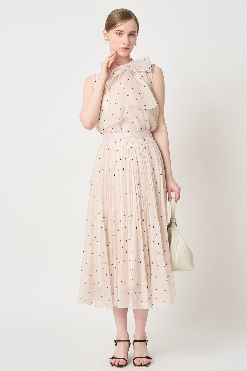 【アナイ/ANAYI】のオーガンジードットPTリボンブラウス 人気、トレンドファッション・服の通販 founy(ファニー) 　ファッション　Fashion　レディースファッション　Fashion for Women　トップス・カットソー　Cut & Sew Tops　シャツ・ブラウス・オフィスカジュアル　Elegant Blouses & Button-Ups　オーガンジー　Organza Fabric　シアー　Sheer, See-Through　スリーブ　Sleeve, Long Sleeve / Short Sleeve　タイトスカート　Pencil Skirt, Tight Skirt　ドット　Polka Dot, Dot Pattern　バランス　Balance, Style Balance　ボトム　Bottoms, Lower Wear　リボン　Ribbon, Bow　ロング　Long, Long-Length　エレガント 上品　Elegant　再入荷　Restock / Back in Stock　other-7|ID: prp329100004904912 ipo3291000000036897510