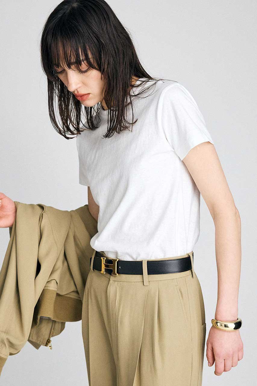 【ブリル/BRILL】のコンパクトTシャツ インテリア・キッズ・メンズ・レディースファッション・服の通販 founy(ファニー) 　ファッション　Fashion　レディースファッション　Fashion for Women　トップス・カットソー　Cut & Sew Tops　シャツ・ブラウス・オフィスカジュアル　Elegant Blouses & Button-Ups　ロングTシャツ・Tシャツ　Longline T-Shirts & Tees　カットソー・ベーシックTシャツ　Cut-and-Sewn Tops / Stretch Tees & Basics　コンパクト　Compact, Small Size　ショート　Short, Short Length　スリーブ　Sleeve, Long Sleeve / Short Sleeve　ホワイト|ID: prp329100004904944 ipo3291000000036716892