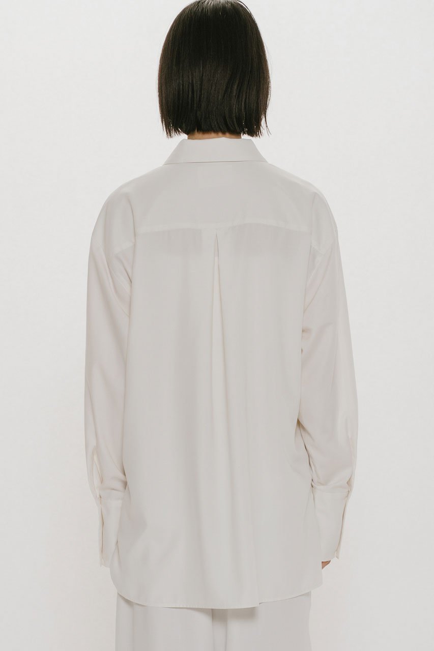 【ミディウミソリッド/MIDIUMISOLID】のrelax long cuffs shirt シャツ 人気、トレンドファッション・服の通販 founy(ファニー) 　ファッション　Fashion　レディースファッション　Fashion for Women　トップス・カットソー　Cut & Sew Tops　シャツ・ブラウス・オフィスカジュアル　Elegant Blouses & Button-Ups　シンプル　Simple, Minimal　スラックス　Slacks, Dress Pants　スリーブ　Sleeve, Long Sleeve / Short Sleeve　デニム　Denim, Jeans Material　フロント　Front, Front Design　ロング　Long, Long-Length　エレガント 上品　Elegant　other-8|ID: prp329100004904969 ipo3291000000036717421