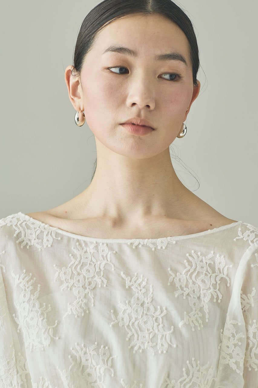 【カレンソロジー/Curensology】のレース2WAYギャザーブラウス 人気、トレンドファッション・服の通販 founy(ファニー) 　ファッション　Fashion　レディースファッション　Fashion for Women　トップス・カットソー　Cut & Sew Tops　シャツ・ブラウス・オフィスカジュアル　Elegant Blouses & Button-Ups　エアリー　Airy Texture　ギャザー　Gathered, Ruffled　スリーブ　Sleeve, Long Sleeve / Short Sleeve　タイトスカート　Pencil Skirt, Tight Skirt　リボン　Ribbon, Bow　レース　Lace, Lace Fabric　ロング　Long, Long-Length　other-7|ID: prp329100004904993 ipo3291000000036717646