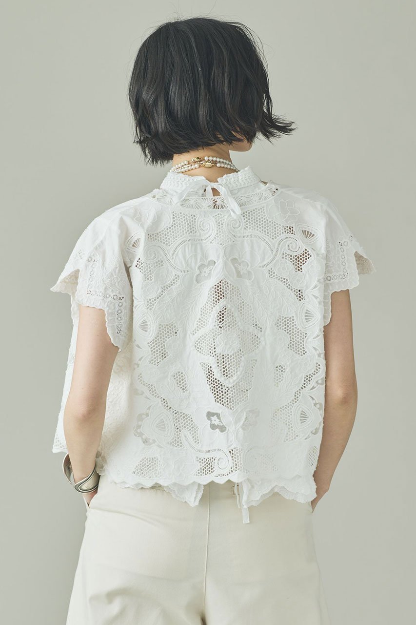 【カレンソロジー/Curensology】のNエンブロイダリーブラウス 人気、トレンドファッション・服の通販 founy(ファニー) 　ファッション　Fashion　レディースファッション　Fashion for Women　トップス・カットソー　Cut & Sew Tops　シャツ・ブラウス・オフィスカジュアル　Elegant Blouses & Button-Ups　インド　Indian Textile　キャミワンピース　Cami Dress, Slip Dress　スリーブ　Sleeve, Long Sleeve / Short Sleeve　チュール　Tulip, Tulip Motif　ノースリーブ　Sleeveless, No-Sleeve　ボタニカル　Botanical, Floral Pattern　ロング　Long, Long-Length　羽織　Haori, Light Jacket　other-4|ID: prp329100004904998 ipo3291000000036717697