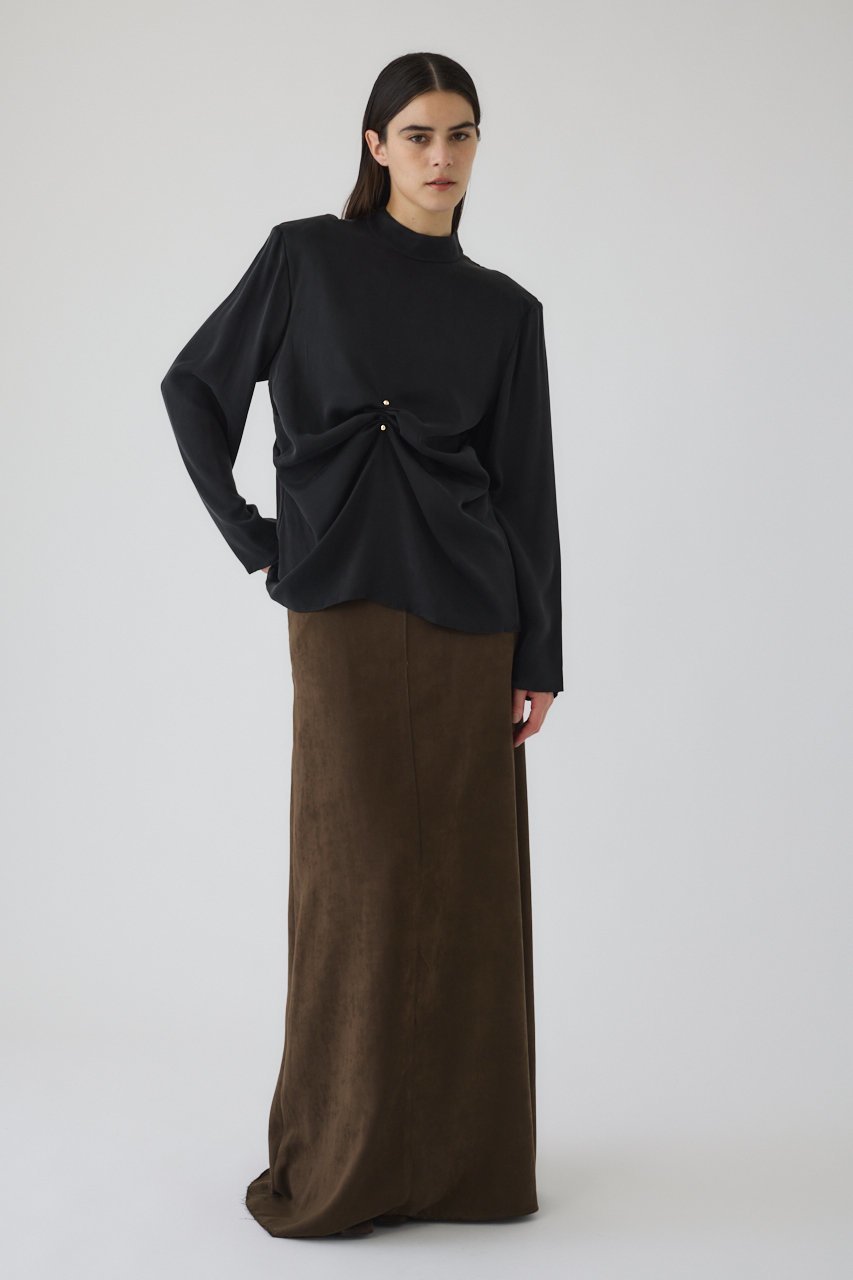 【リムアーク/RIM.ARK】のGathered paded tops/トップス 人気、トレンドファッション・服の通販 founy(ファニー) 　ファッション　Fashion　レディースファッション　Fashion for Women　トップス・カットソー　Cut & Sew Tops　シャツ・ブラウス・オフィスカジュアル　Elegant Blouses & Button-Ups　インナー　Innerwear　キュプラ　Cupro, Eco Fabric　クール　Cool, Chic　サテン　Satin, Glossy Fabric　ショルダー　Shoulder, Shoulder Strap　シンプル　Simple, Minimal　ジャケット　Jacket, Outerwear　スラックス　Slacks, Dress Pants　スリーブ　Sleeve, Long Sleeve / Short Sleeve　ドレープ　Drape, Draping Fabric　フロント　Front, Front Design　ラグジュアリー　Luxury, Elegant　ロング　Long, Long-Length　エレガント 上品　Elegant　結婚式　Wedding　other-3|ID: prp329100004905023 ipo3291000000036717900