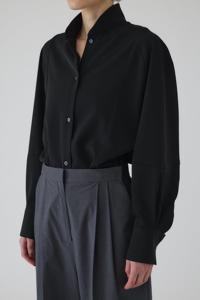 【リムアーク/RIM.ARK】のStand collar volume blouse/ブラウス インテリア・キッズ・メンズ・レディースファッション・服の通販 founy(ファウニー) https://founy.com/ ファッション Fashion レディースファッション Fashion for Women トップス・カットソー Cut & Sew Tops シャツ・ブラウス・オフィスカジュアル Elegant Blouses & Button-Ups おすすめ Recommended / Our Picks クラシカル Classical, Vintage-Inspired スタンド Stand Collar, Upright Stand スリーブ Sleeve, Long Sleeve / Short Sleeve モダン Modern, Contemporary ロング Long, Long-Length エレガント 上品 Elegant 秋 Autumn |ID: prp329100004905115 ipo3291000000036718736