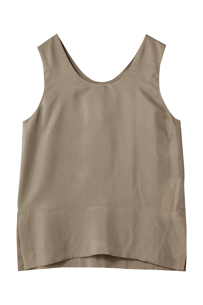 【プルミエ アロンディスモン/1er Arrondissement】のキュプラフィブリルタンクトップ インテリア・キッズ・メンズ・レディースファッション・服の通販 founy(ファニー) https://founy.com/ ファッション Fashion レディースファッション Fashion for Women トップス・カットソー Cut & Sew Tops キャミソール&ノースリーブ Camisoles & Sleeveless Tops シャツ・ブラウス・オフィスカジュアル Elegant Blouses & Button-Ups おすすめ Recommended / Our Picks とろみ Fluid, Flowy Fabric インナー Innerwear キュプラ Cupro, Eco Fabric シンプル Simple, Minimal セットアップ Set-Up, Coordinated Outfit タンク Tank Top, Sleeveless Top ノースリーブ Sleeveless, No-Sleeve 人気 Popular, Best Seller |ID: prp329100004905154 ipo3291000000036719088