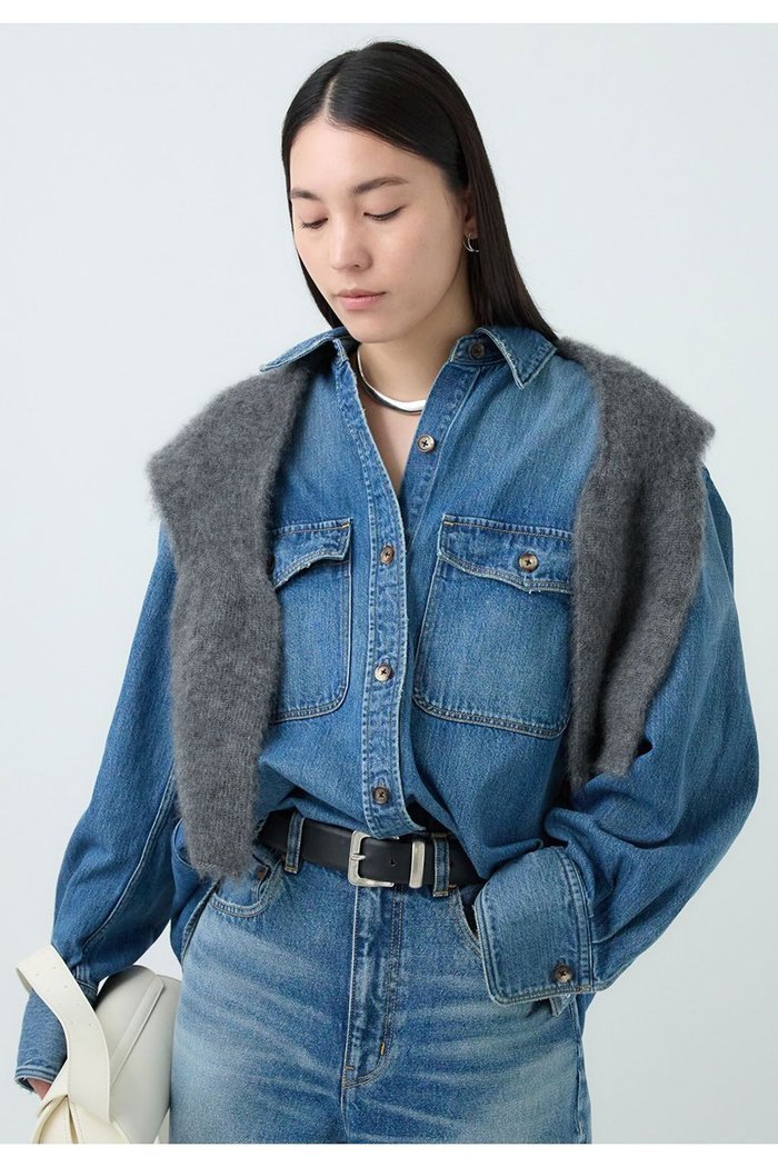 【カオス/Chaos】の【WHY NOT NOW】リバーランチデニムシャツ インテリア・キッズ・メンズ・レディースファッション・服の通販 founy(ファニー) https://founy.com/ ファッション Fashion レディースファッション Fashion for Women トップス・カットソー Cut & Sew Tops シャツ・ブラウス・オフィスカジュアル Elegant Blouses & Button-Ups ストレート Straight, Straight Cut スリーブ Sleeve, Long Sleeve / Short Sleeve デニム Denim, Jeans Material ロング Long, Long-Length ワーク Workwear, Utility Style 羽織 Haori, Light Jacket |ID: prp329100004905188 ipo3291000000036719392