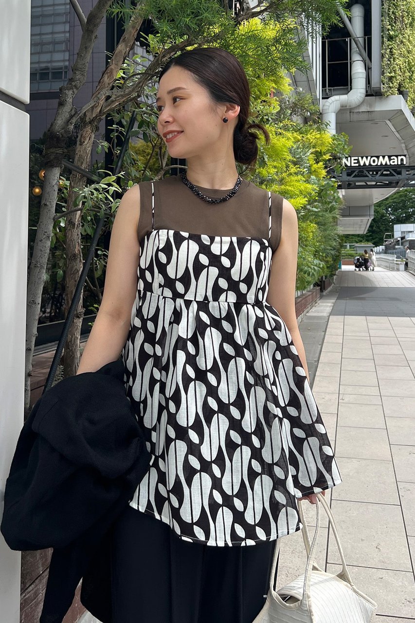 【スタニングルアー/STUNNING LURE】のバティックプリントブラウス 人気、トレンドファッション・服の通販 founy(ファニー) 　ファッション　Fashion　レディースファッション　Fashion for Women　トップス・カットソー　Cut & Sew Tops　シャツ・ブラウス・オフィスカジュアル　Elegant Blouses & Button-Ups　キャミソール　Camisole, Spaghetti Strap Top　シアー　Sheer, See-Through　ショート　Short, Short Length　スリーブ　Sleeve, Long Sleeve / Short Sleeve　モダン　Modern, Contemporary　モチーフ　Motif, Design Theme　ラップ　Wrap, Wrap Design　other-7|ID: prp329100004905309 ipo3291000000036720478