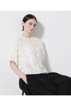 【ヒューエルミュージアム/hueLe Museum】の【hLM】フリチュリジャガードブラウス 人気、トレンドファッション・服の通販 founy(ファニー) ファッション Fashion レディースファッション Fashion for Women トップス・カットソー Cut & Sew Tops シャツ・ブラウス・オフィスカジュアル Elegant Blouses & Button-Ups エレガント 上品 Elegant オーガンジー Organza Fabric ギャザー Gathered, Ruffled シフォン Chiffon, Lightweight Fabric ショート Short, Short Length スリーブ Sleeve, Long Sleeve / Short Sleeve ライニング Inner Lining, Inner Fabric, Lined thumbnail ホワイト|ID: prp329100004905415 ipo3291000000036721481