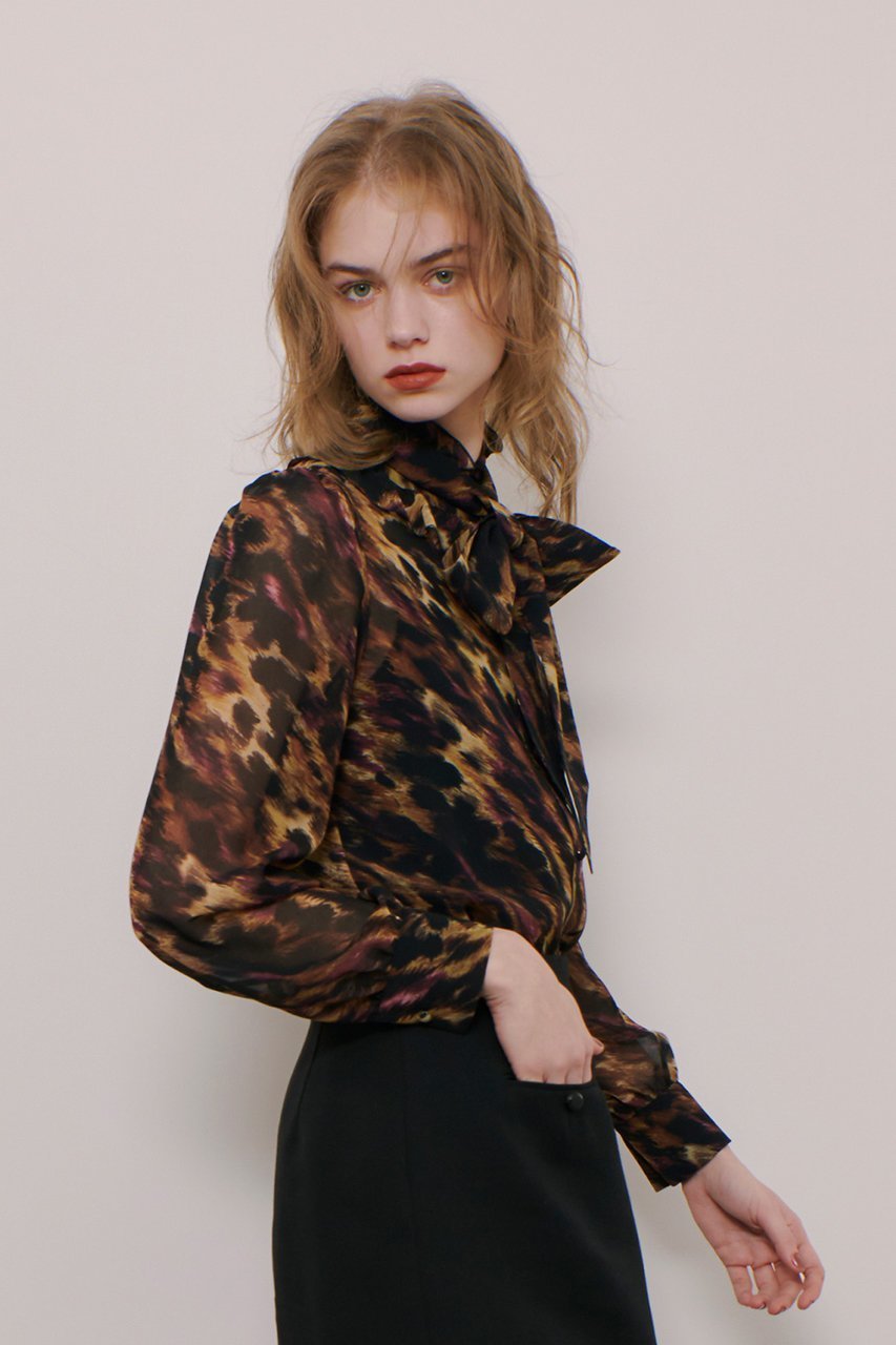 【アルアバイル/allureville】の【Loulou Willoughby】アーカイブフリルリボンブラウス 人気、トレンドファッション・服の通販 founy(ファニー) 　ファッション　Fashion　レディースファッション　Fashion for Women　トップス・カットソー　Cut & Sew Tops　シャツ・ブラウス・オフィスカジュアル　Elegant Blouses & Button-Ups　エレガント 上品　Elegant　クラシカル　Classical, Vintage-Inspired　シンプル　Simple, Minimal　スリーブ　Sleeve, Long Sleeve / Short Sleeve　フリル　Frill, Ruffle　プリント　Print, Printed Pattern　リボン　Ribbon, Bow　ロング　Long, Long-Length　夏　Summer　春　Spring　S/S・春夏　SS, Spring/Summer, Warm Season　other-8|ID: prp329100004905482 ipo3291000000036747864