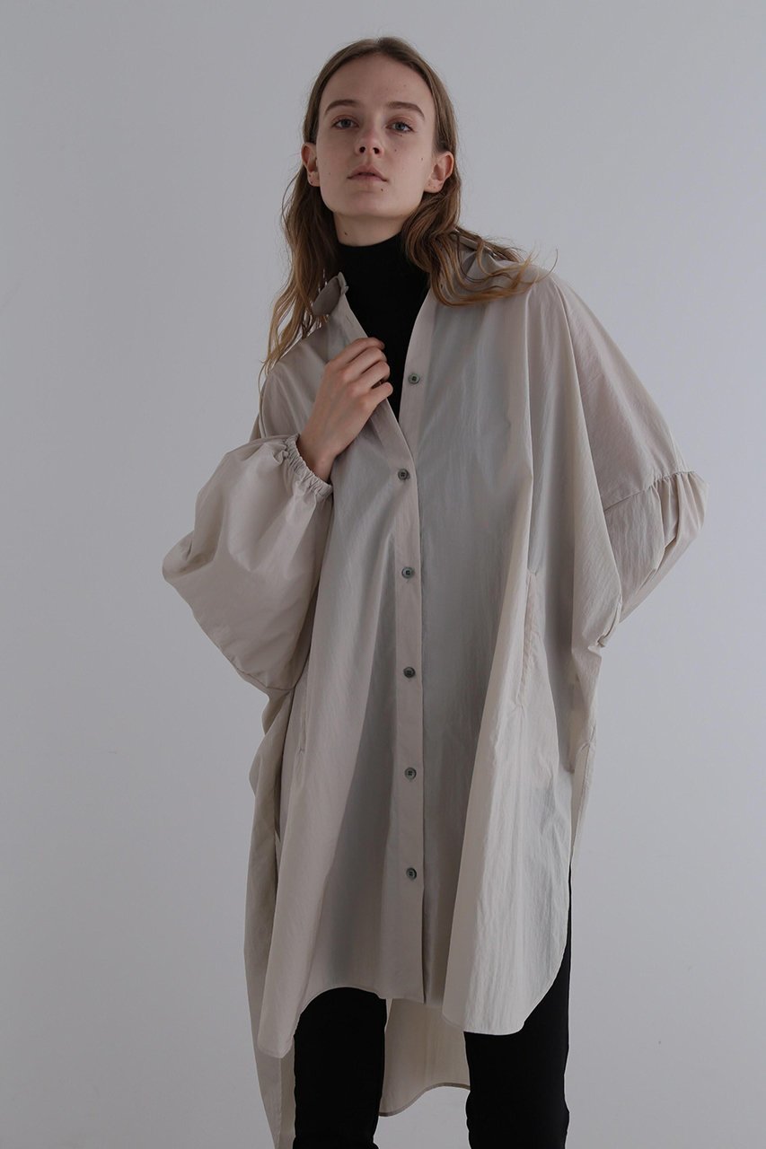 【ル フィル/LE PHIL】のミリタリープルーフオーバーサイズブラウス インテリア・キッズ・メンズ・レディースファッション・服の通販 founy(ファニー) 　ファッション　Fashion　レディースファッション　Fashion for Women　トップス・カットソー　Cut & Sew Tops　シャツ・ブラウス・オフィスカジュアル　Elegant Blouses & Button-Ups　おすすめ　Recommended / Our Picks　スリット　Slit, Slit Detail　スリーブ　Sleeve, Long Sleeve / Short Sleeve　ロング　Long, Long-Length　ベージュ|ID: prp329100004905613 ipo3291000000036723244