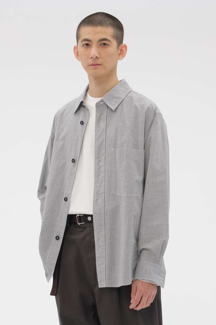 【マーガレット ハウエル/MARGARET HOWELL / MEN】のTINY GINGHAM COTTON SHIRT インテリア・キッズ・メンズ・レディースファッション・服の通販 founy(ファニー) https://founy.com/ ファッション Fashion レディースファッション Fashion for Women トップス・カットソー Cut & Sew Tops シャツ・ブラウス・オフィスカジュアル Elegant Blouses & Button-Ups スリーブ Sleeve, Long Sleeve / Short Sleeve チェック Check, Plaid, Tartan バランス Balance, Style Balance ベーシック Basic, Essential ロング Long, Long-Length ワッシャー Washer, Crinkled Finish エレガント 上品 Elegant 定番 Standard, Basic Item 無地 Plain, Solid Color |ID: prp329100004905855 ipo3291000000036727060