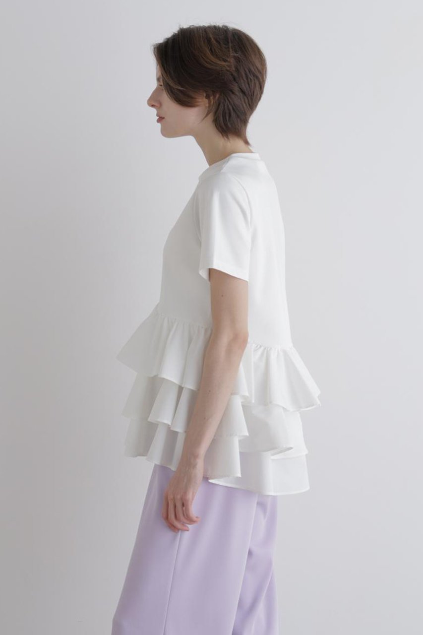 【ル フィル/LE PHIL】のコンビフリルプルオーバー 人気、トレンドファッション・服の通販 founy(ファニー) 　ファッション　Fashion　レディースファッション　Fashion for Women　トップス・カットソー　Cut & Sew Tops　シャツ・ブラウス・オフィスカジュアル　Elegant Blouses & Button-Ups　ロングTシャツ・Tシャツ　Longline T-Shirts & Tees　カジュアルプルオーバー・ニットトップス　Pullovers & Knit Tops / Casual Pullovers　カットソー・ベーシックTシャツ　Cut-and-Sewn Tops / Stretch Tees & Basics　カットソー　Cut and Sewn Top　ショート　Short, Short Length　シンプル　Simple, Minimal　スタンダード　Standard, Basic　スリーブ　Sleeve, Long Sleeve / Short Sleeve　タイプライター　Typewriter Fabric, Crisp Cotton　タフタ　Taffeta, Structured Fabric　バランス　Balance, Style Balance　フェミニン　Feminine, Girly　フリル　Frill, Ruffle　フロント　Front, Front Design　other-4|ID: prp329100004905941 ipo3291000000036727860