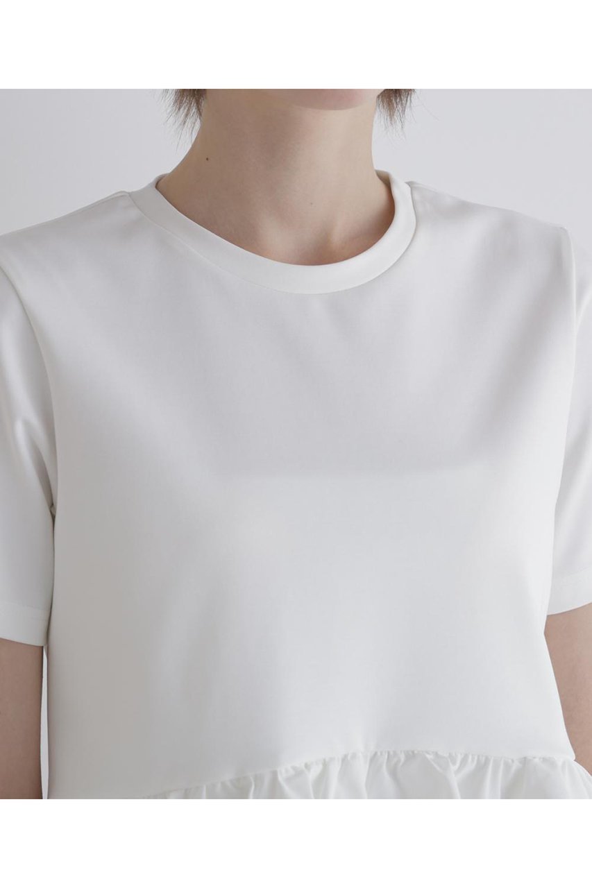 【ル フィル/LE PHIL】のコンビフリルプルオーバー 人気、トレンドファッション・服の通販 founy(ファニー) 　ファッション　Fashion　レディースファッション　Fashion for Women　トップス・カットソー　Cut & Sew Tops　シャツ・ブラウス・オフィスカジュアル　Elegant Blouses & Button-Ups　ロングTシャツ・Tシャツ　Longline T-Shirts & Tees　カジュアルプルオーバー・ニットトップス　Pullovers & Knit Tops / Casual Pullovers　カットソー・ベーシックTシャツ　Cut-and-Sewn Tops / Stretch Tees & Basics　カットソー　Cut and Sewn Top　ショート　Short, Short Length　シンプル　Simple, Minimal　スタンダード　Standard, Basic　スリーブ　Sleeve, Long Sleeve / Short Sleeve　タイプライター　Typewriter Fabric, Crisp Cotton　タフタ　Taffeta, Structured Fabric　バランス　Balance, Style Balance　フェミニン　Feminine, Girly　フリル　Frill, Ruffle　フロント　Front, Front Design　other-6|ID: prp329100004905941 ipo3291000000036727862