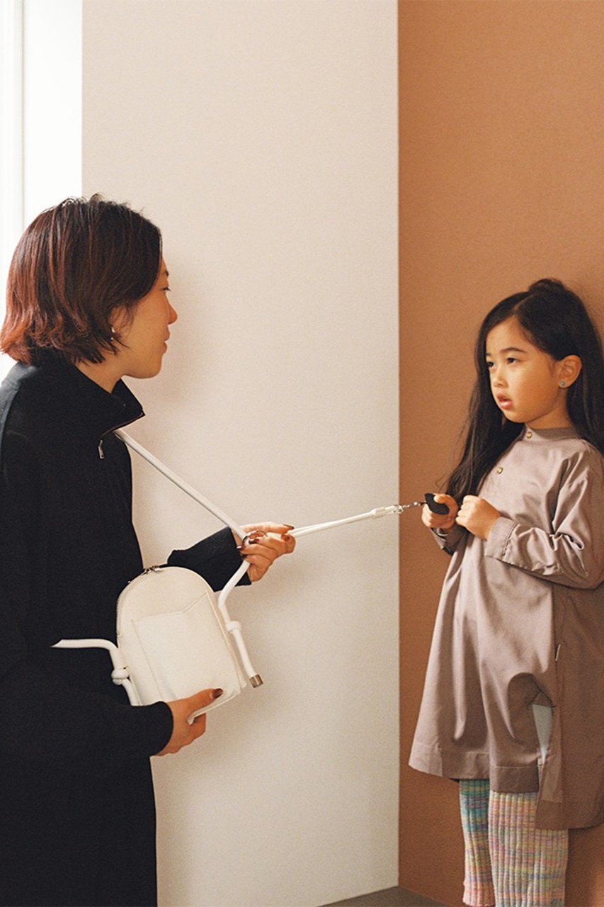 【マールマール/MARLMARL】の【MATO by MARLMARL】ZIPLINE PHONE BAG ショルダーバッグ 人気、トレンドファッション・服の通販 founy(ファニー) 　ファッション　Fashion　レディースファッション　Fashion for Women　バッグ　Bags　カッティング　Cutting Detail　ショルダー　Shoulder, Shoulder Strap　シルバー　Silver, Metallic Silver　スマホ　Smartphone, Mobile Device　スマート　Smart, Elegant　財布　Wallet, Purse　パッチ　Patch, Appliqué　ポケット　Pocket, Pocket Detail　モノトーン　Monotone, Black and White　ラップ　Wrap, Wrap Design　リップ　Lip, Lip Motif　ワンポイント　One Point, Statement Accent　新作・新入荷　New Arrivals / New In　other-2|ID: prp329100004906045 ipo3291000000036730664