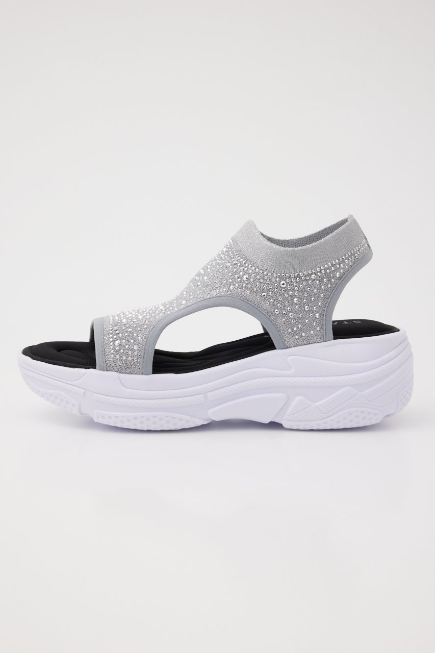 【スタッカート/STACCATO】の【4/8 10:00販売開始】クリスタルカバーアップスポーツサンダル インテリア・キッズ・メンズ・レディースファッション・服の通販 founy(ファニー) 　ファッション　Fashion　レディースファッション　Fashion for Women　スポーツウェア　Functional & Stylish Sportswear　サンダル&ミュール　Sandals & Mules　クッション　Cushion, Throw Pillow　クリスタル　Crystal, Swarovski　サンダル　Sandals, Summer Shoes　ストーン　Stone, Gem-Like　スポーツ　Sports, Activewear　フィット　Fit, Slim Fit　新作・新入荷　New Arrivals / New In　軽量　Lightweight, Ultra Light　グレー|ID: prp329100004906067 ipo3291000000036730829