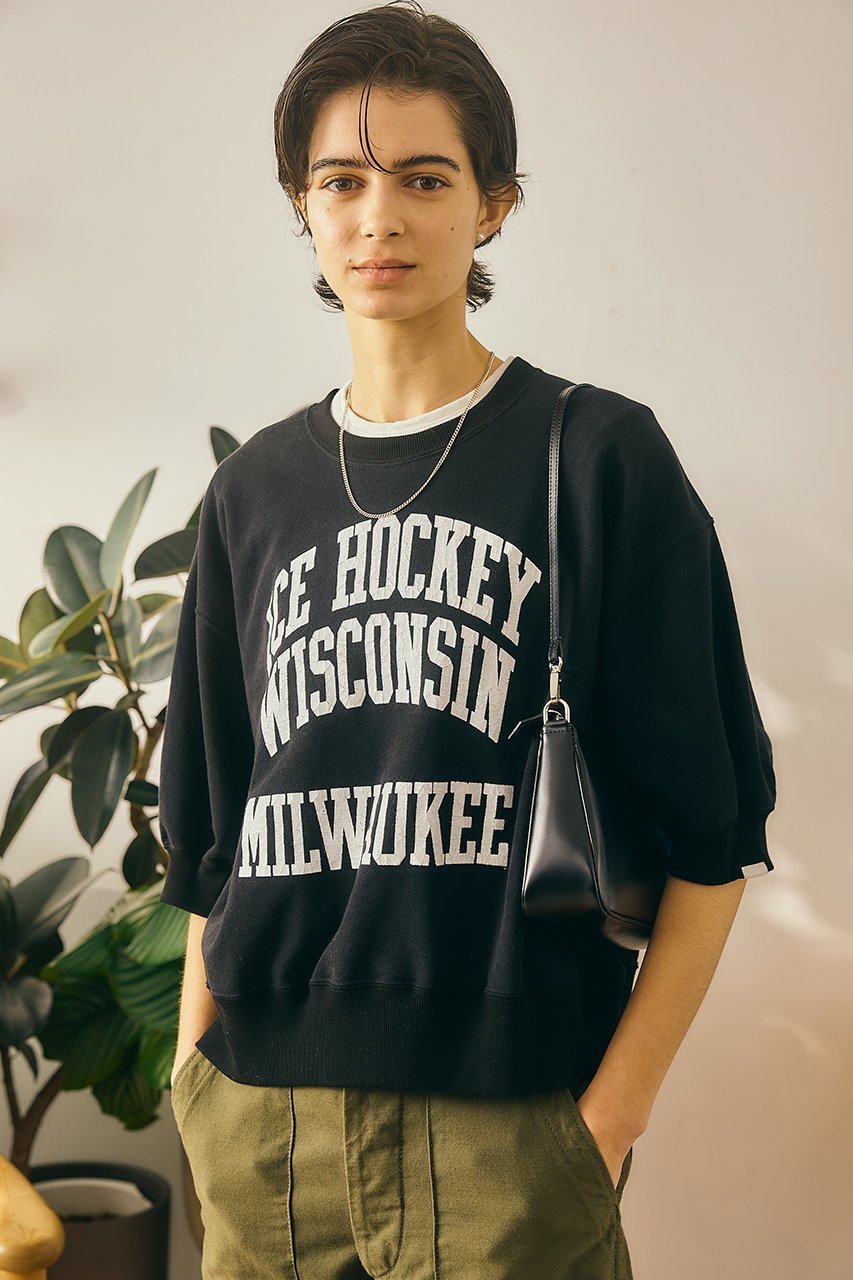 【オブラダ/Oblada】のHOCKEY ハーフスリーブスウェット 人気、トレンドファッション・服の通販 founy(ファニー) 　ファッション　Fashion　レディースファッション　Fashion for Women　トップス・カットソー　Cut & Sew Tops　シャツ・ブラウス・オフィスカジュアル　Elegant Blouses & Button-Ups　レディースパーカー・カジュアルフーディー　Casual Hoodies & Sweatshirts　ロングTシャツ・Tシャツ　Longline T-Shirts & Tees　スウェット・クルーネックトップス　Sweatshirts & Crewnecks / Relaxed Fit Sweat Tops　カットソー・ベーシックTシャツ　Cut-and-Sewn Tops / Stretch Tees & Basics　クロップド　Cropped, Short Length　コンパクト　Compact, Small Size　バランス　Balance, Style Balance　フロント　Front, Front Design　プリント　Print, Printed Pattern　ワイド　Wide, Wide Fit　新作・新入荷　New Arrivals / New In　other-7|ID: prp329100004906091 ipo3291000000036731051