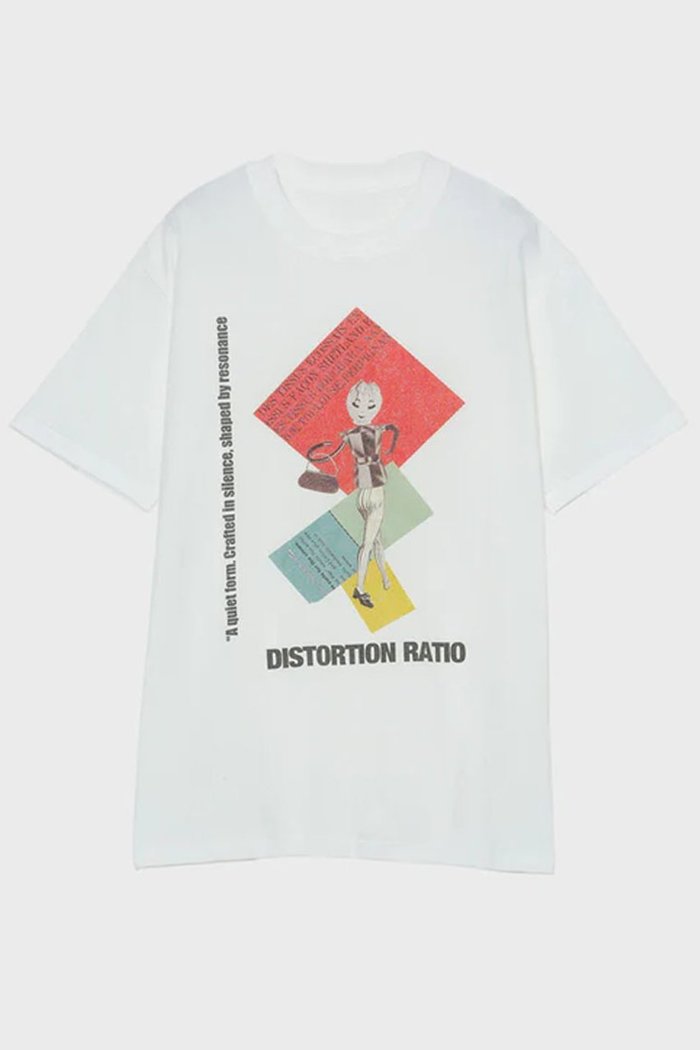 【スタニングルアー/STUNNING LURE】のKUROiro TEE ROUND SHAPE S/S TEE with M!DOR! 4 インテリア・キッズ・メンズ・レディースファッション・服の通販 founy(ファウニー) https://founy.com/ ファッション Fashion レディースファッション Fashion for Women トップス・カットソー Cut & Sew Tops シャツ・ブラウス・オフィスカジュアル Elegant Blouses & Button-Ups ロングTシャツ・Tシャツ Longline T-Shirts & Tees カットソー・ベーシックTシャツ Cut-and-Sewn Tops / Stretch Tees & Basics クラシック Classic, Timeless Style ショート Short, Short Length スリーブ Sleeve, Long Sleeve / Short Sleeve プリント Print, Printed Pattern 夏 Summer 新作・新入荷 New Arrivals / New In S/S・春夏 SS, Spring/Summer, Warm Season |ID: prp329100004906138 ipo3291000000036731473