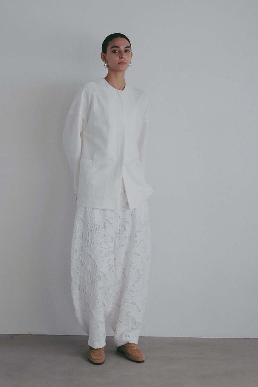 【ハー/HER.】の【4/2 12:00販売開始】Li/Cクルーネックジャケット 人気、トレンドファッション・服の通販 founy(ファニー) 　ファッション　Fashion　レディースファッション　Fashion for Women　アウター　Coat / Outerwear Collection　レディースジャケット・軽アウター　Jackets　おすすめ　Recommended / Our Picks　カーディガン　Cardigan, Knitwear　シンプル　Simple, Minimal　ジャケット　Jacket, Outerwear　リネン　Linen, Linen Fabric　エレガント 上品　Elegant　夏　Summer　新作・新入荷　New Arrivals / New In　羽織　Haori, Light Jacket　other-4|ID: prp329100004906166 ipo3291000000036731707