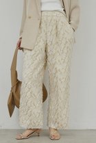 【ガリャルダガランテ/GALLARDAGALANTE】のリーフジャガードパンツ 人気、トレンドファッション・服の通販 founy(ファニー) ファッション Fashion レディースファッション Fashion for Women パンツ Pants & Trousers なめらか Smooth, Silky Texture シンプル Simple, Minimal ジャカード／ジャガード Jacquard, Woven Pattern リラックス Relax, Relaxed Fit リーフ Leaf, Botanical Leaf ワイド Wide, Wide Fit エレガント 上品 Elegant 夏 Summer 新作・新入荷 New Arrivals / New In 春 Spring S/S・春夏 SS, Spring/Summer, Warm Season thumbnail ベージュ|ID: prp329100004906181 ipo3291000000036731826