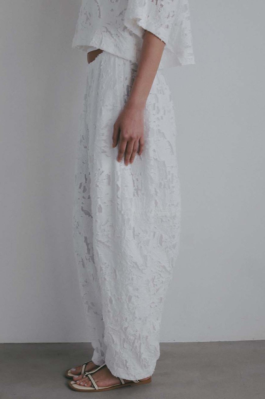 【ハー/HER.】の【4/2 12:00販売開始】カットジャカードカーブパンツ 人気、トレンドファッション・服の通販 founy(ファニー) 　ファッション　Fashion　レディースファッション　Fashion for Women　パンツ　Pants & Trousers　おすすめ　Recommended / Our Picks　ショート　Short, Short Length　ジャカード／ジャガード　Jacquard, Woven Pattern　セットアップ　Set-Up, Coordinated Outfit　新作・新入荷　New Arrivals / New In　other-4|ID: prp329100004906184 ipo3291000000036731858