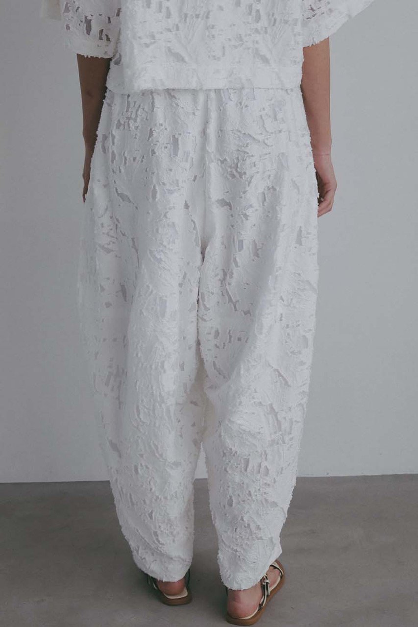 【ハー/HER.】の【4/2 12:00販売開始】カットジャカードカーブパンツ 人気、トレンドファッション・服の通販 founy(ファニー) 　ファッション　Fashion　レディースファッション　Fashion for Women　パンツ　Pants & Trousers　おすすめ　Recommended / Our Picks　ショート　Short, Short Length　ジャカード／ジャガード　Jacquard, Woven Pattern　セットアップ　Set-Up, Coordinated Outfit　新作・新入荷　New Arrivals / New In　other-5|ID: prp329100004906184 ipo3291000000036731859