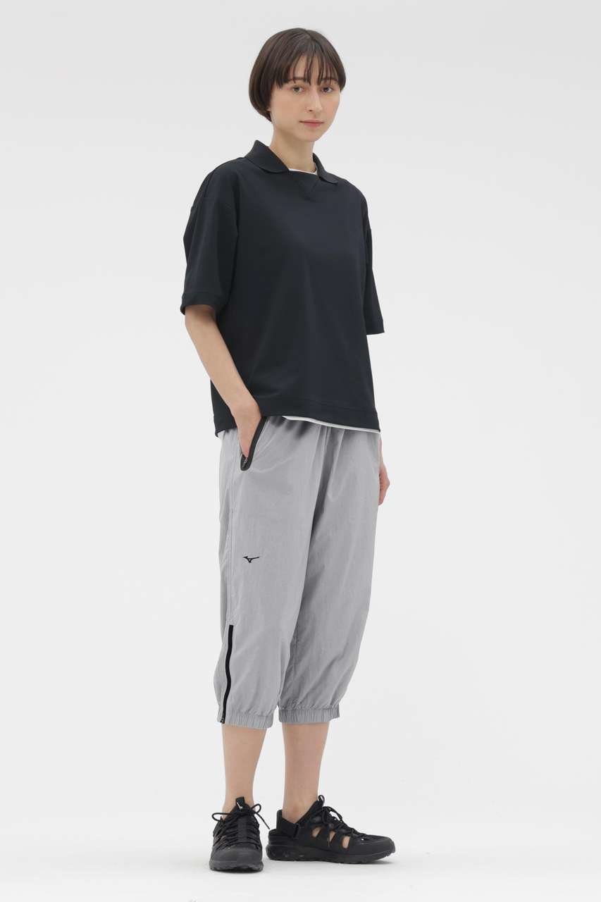 【マーガレットハウエル/MARGARET HOWELL】のRECYCLED LIGHTWEIGHT NYLON POPLIN TROUSERS インテリア・キッズ・メンズ・レディースファッション・服の通販 founy(ファニー) 　ファッション　Fashion　レディースファッション　Fashion for Women　パンツ　Pants & Trousers　コレクション　Collection, Seasonal Line　ジップ　Zip, Zipper　ストレート　Straight, Straight Cut　スピンドル　Spindle, Drawcord　テーパード　Tapered, Tapered Pants　バランス　Balance, Style Balance　フィット　Fit, Slim Fit　ポケット　Pocket, Pocket Detail　マーガレット　Marguerite, Daisy Pattern　ヨガ　Yoga, Yoga Wear　新作・新入荷　New Arrivals / New In　軽量　Lightweight, Ultra Light　グレー|ID: prp329100004906191 ipo3291000000036731913