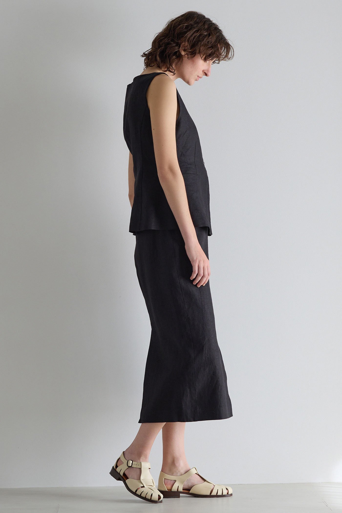 【マルティニーク/martinique】のリネンストレッチボートフロントスリットスカート(セットアップ可) 人気、トレンドファッション・服の通販 founy(ファニー) 　ファッション　Fashion　レディースファッション　Fashion for Women　セットアップ　Matching Sets　スカート・ミニ/ミディ/マキシ　Skirts / Mini, Midi & Maxi Skirts　スカート　Skirts　ロングスカート　Long Skirts / Maxi & Midi Skirts　おすすめ　Recommended / Our Picks　シンプル　Simple, Minimal　スリット　Slit, Slit Detail　セットアップ　Set-Up, Coordinated Outfit　リネン　Linen, Linen Fabric　ロング　Long, Long-Length　新作・新入荷　New Arrivals / New In　other-6|ID: prp329100004906205 ipo3291000000036732032