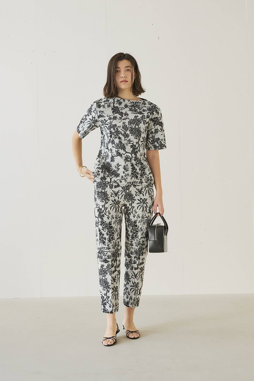 【ジェイドット/j.】のイタリアンジャカードフォルムチュニック 人気、トレンドファッション・服の通販 founy(ファニー) 　ファッション　Fashion　レディースファッション　Fashion for Women　ワンピース　Dresses　チュニック　Tunic Tops & Dresses　イタリア　Italy　エレガント 上品　Elegant　シンプル　Simple, Minimal　ジャカード／ジャガード　Jacquard, Woven Pattern　チュニック　Tunic, Long Top　フォルム　Silhouette, Form　ボタニカル　Botanical, Floral Pattern　other-7|ID: prp329100004906283 ipo3291000000036735075