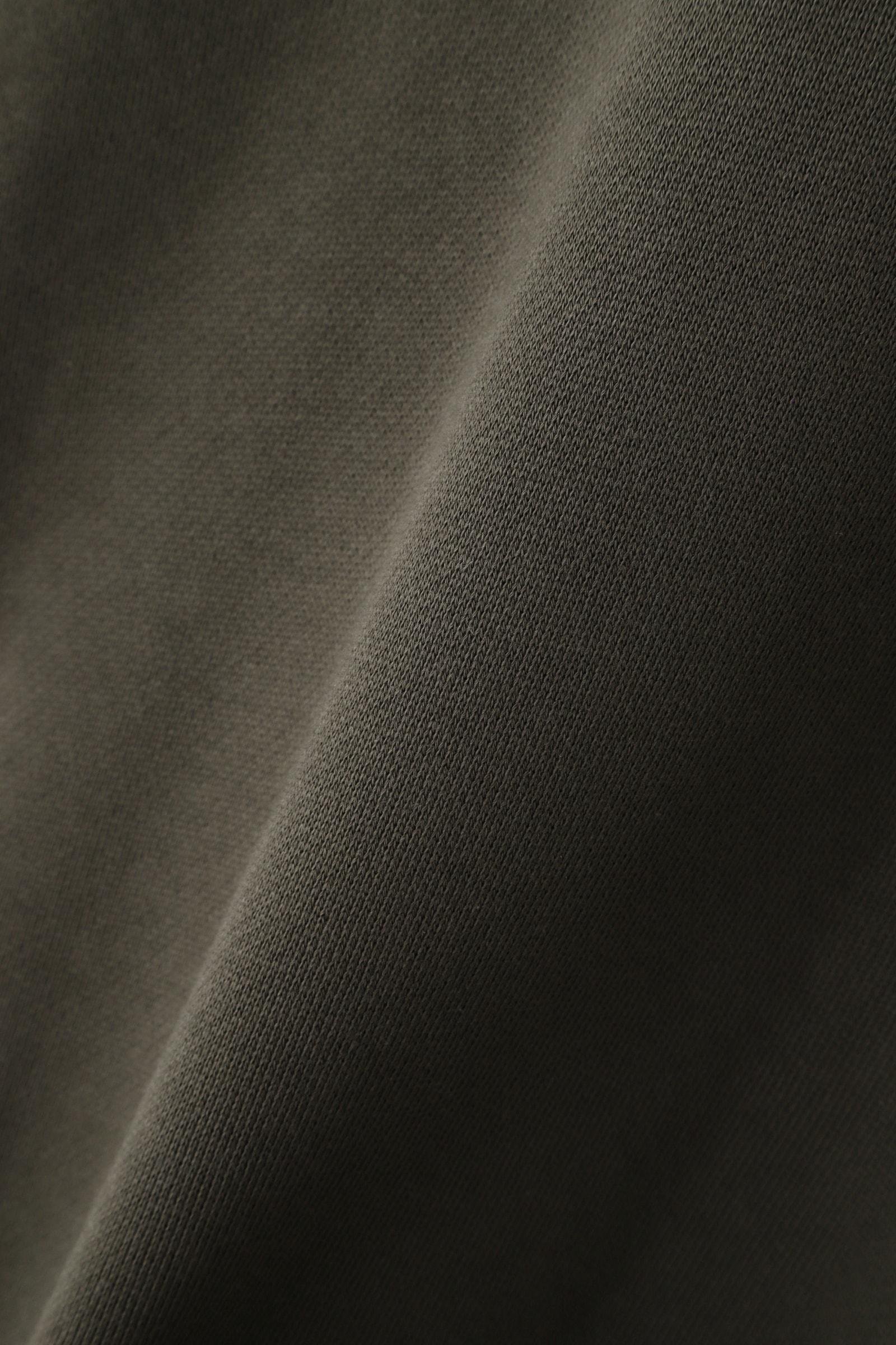 【ル フィル/LE PHIL】の《LE PHIL SPORTS》 裏起毛プルオーバー 人気、トレンドファッション・服の通販 founy(ファニー) 　ファッション　Fashion　レディースファッション　Fashion for Women　トップス・カットソー　Cut & Sew Tops　シャツ・ブラウス・オフィスカジュアル　Elegant Blouses & Button-Ups　ロングTシャツ・Tシャツ　Longline T-Shirts & Tees　カジュアルプルオーバー・ニットトップス　Pullovers & Knit Tops / Casual Pullovers　カットソー・ベーシックTシャツ　Cut-and-Sewn Tops / Stretch Tees & Basics　おすすめ　Recommended / Our Picks　スポーツ　Sports, Activewear　スリーブ　Sleeve, Long Sleeve / Short Sleeve　ハイネック　High Neck, Mock Neck　ビッグ　Big, Oversized　ボトム　Bottoms, Lower Wear　レギンス　Leggings, Stretch Pants　ロング　Long, Long-Length　other-4|ID: prp329100004906334 ipo3291000000036735554