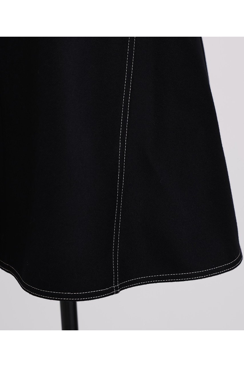 【ヒューエルミュージアム/hueLe Museum】の【STUMBLY】Back Peplum Gilet BL 人気、トレンドファッション・服の通販 founy(ファニー) 　ファッション　Fashion　レディースファッション　Fashion for Women　アウター　Coat / Outerwear Collection　トップス・カットソー　Cut & Sew Tops　キャミソール&ノースリーブ　Camisoles & Sleeveless Tops　シャツ・ブラウス・オフィスカジュアル　Elegant Blouses & Button-Ups　ベスト&ジレ / 重ね着スタイル　Vests & Gilets　なめらか　Smooth, Silky Texture　ノースリーブ　Sleeveless, No-Sleeve　フロント　Front, Front Design　ペプラム　Peplum, Flared Hem　other-4|ID: prp329100004906421 ipo3291000000036736249