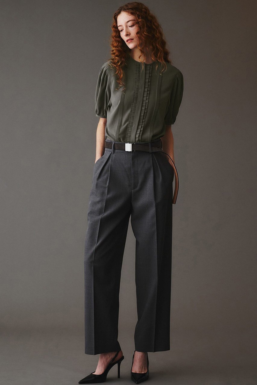 【オブリオ/AUBRIOT】のアムンゼン フリルディティールブラウス 人気、トレンドファッション・服の通販 founy(ファニー) 　ファッション　Fashion　レディースファッション　Fashion for Women　トップス・カットソー　Cut & Sew Tops　シャツ・ブラウス・オフィスカジュアル　Elegant Blouses & Button-Ups　とろみ　Fluid, Flowy Fabric　エレガント 上品　Elegant　ショート　Short, Short Length　ストレッチ　Stretch, Stretchy Fabric　スリーブ　Sleeve, Long Sleeve / Short Sleeve　フリル　Frill, Ruffle　フロント　Front, Front Design　プリーツ　Pleats, Pleated　ペーパー　Paper, Kraft Paper　other-8|ID: prp329100004906500 ipo3291000000036736851