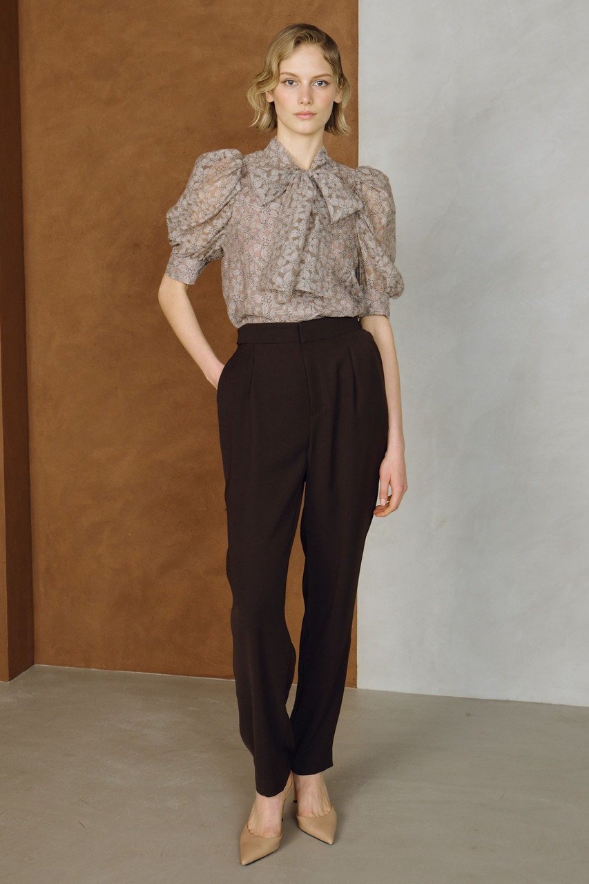 【コルコバード/CORCOVADO】のオパールトリュフブラウス 人気、トレンドファッション・服の通販 founy(ファニー) 　ファッション　Fashion　レディースファッション　Fashion for Women　トップス・カットソー　Cut & Sew Tops　シャツ・ブラウス・オフィスカジュアル　Elegant Blouses & Button-Ups　オケージョン　Occasion Wear　ギャザー　Gathered, Ruffled　ショート　Short, Short Length　スリーブ　Sleeve, Long Sleeve / Short Sleeve　フラワー　Flower, Floral　プリント　Print, Printed Pattern　リボン　Ribbon, Bow　リュクス　Luxury, Elegant, High-End, Chic　other-6|ID: prp329100004906520 ipo3291000000036736984