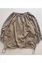 【レリル/lelill】のアジャスタブルフレアブラウス 人気、トレンドファッション・服の通販 founy(ファニー) ファッション Fashion レディースファッション Fashion for Women トップス・カットソー Cut & Sew Tops シャツ・ブラウス・オフィスカジュアル Elegant Blouses & Button-Ups アクセサリー Fashion Accessories エレガント 上品 Elegant シャーリング Shirring, Ruched ショート Short, Short Length スリーブ Sleeve, Long Sleeve / Short Sleeve タフタ Taffeta, Structured Fabric 夏 Summer thumbnail ベージュ|ID: prp329100004906611 ipo3291000000036737596