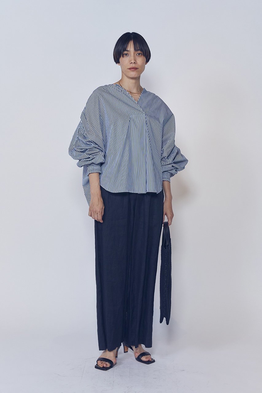 【プルミエ アロンディスモン/1er Arrondissement】のギャザーブラウス 人気、トレンドファッション・服の通販 founy(ファニー) 　ファッション　Fashion　レディースファッション　Fashion for Women　トップス・カットソー　Cut & Sew Tops　シャツ・ブラウス・オフィスカジュアル　Elegant Blouses & Button-Ups　ギャザー　Gathered, Ruffled　スキッパー　Skipper, Open Collar　スリーブ　Sleeve, Long Sleeve / Short Sleeve　ロング　Long, Long-Length　エレガント 上品　Elegant　再入荷　Restock / Back in Stock　other-8|ID: prp329100004906666 ipo3291000000036738083