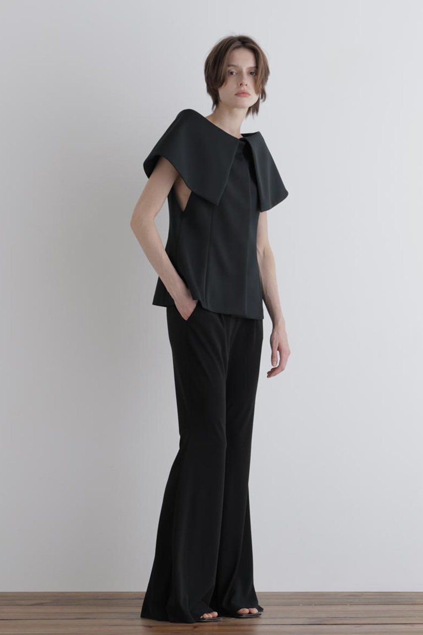 【ル フィル/LE PHIL】のスキューバーオフショルダージレ 人気、トレンドファッション・服の通販 founy(ファニー) 　ファッション　Fashion　レディースファッション　Fashion for Women　アウター　Coat / Outerwear Collection　トップス・カットソー　Cut & Sew Tops　キャミソール&ノースリーブ　Camisoles & Sleeveless Tops　シャツ・ブラウス・オフィスカジュアル　Elegant Blouses & Button-Ups　ベスト&ジレ / 重ね着スタイル　Vests & Gilets　おすすめ　Recommended / Our Picks　ノースリーブ　Sleeveless, No-Sleeve　バランス　Balance, Style Balance　ミックス　Mix, Mixed Style　other-3|ID: prp329100004906790 ipo3291000000036739108