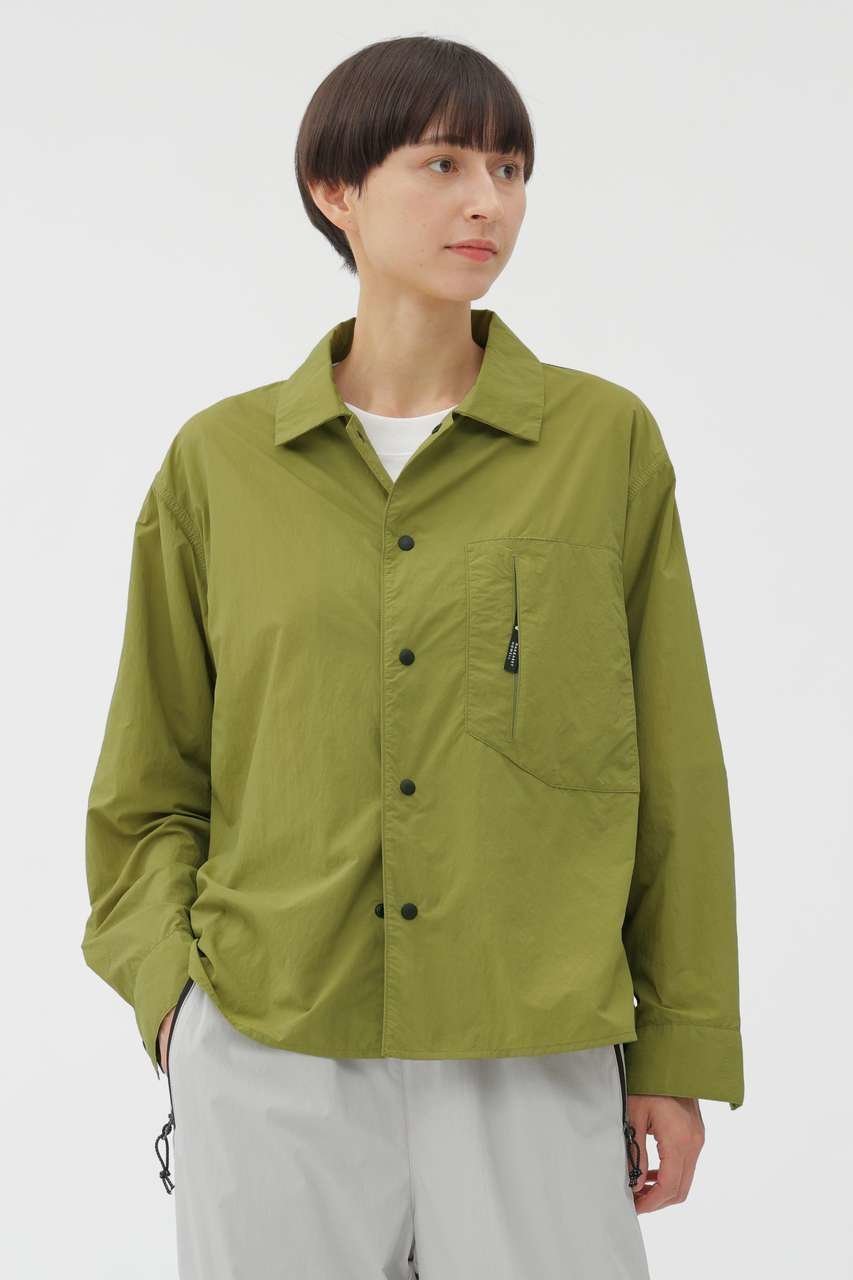 【マーガレットハウエル/MARGARET HOWELL】のRECYCLE NYLON LIGHT POPLIN SHIRT インテリア・キッズ・メンズ・レディースファッション・服の通販 founy(ファニー) 　ファッション　Fashion　レディースファッション　Fashion for Women　トップス・カットソー　Cut & Sew Tops　シャツ・ブラウス・オフィスカジュアル　Elegant Blouses & Button-Ups　コレクション　Collection, Seasonal Line　スリーブ　Sleeve, Long Sleeve / Short Sleeve　ポケット　Pocket, Pocket Detail　マーガレット　Marguerite, Daisy Pattern　ロング　Long, Long-Length　軽量　Lightweight, Ultra Light　カーキ|ID: prp329100004906954 ipo3291000000036740310