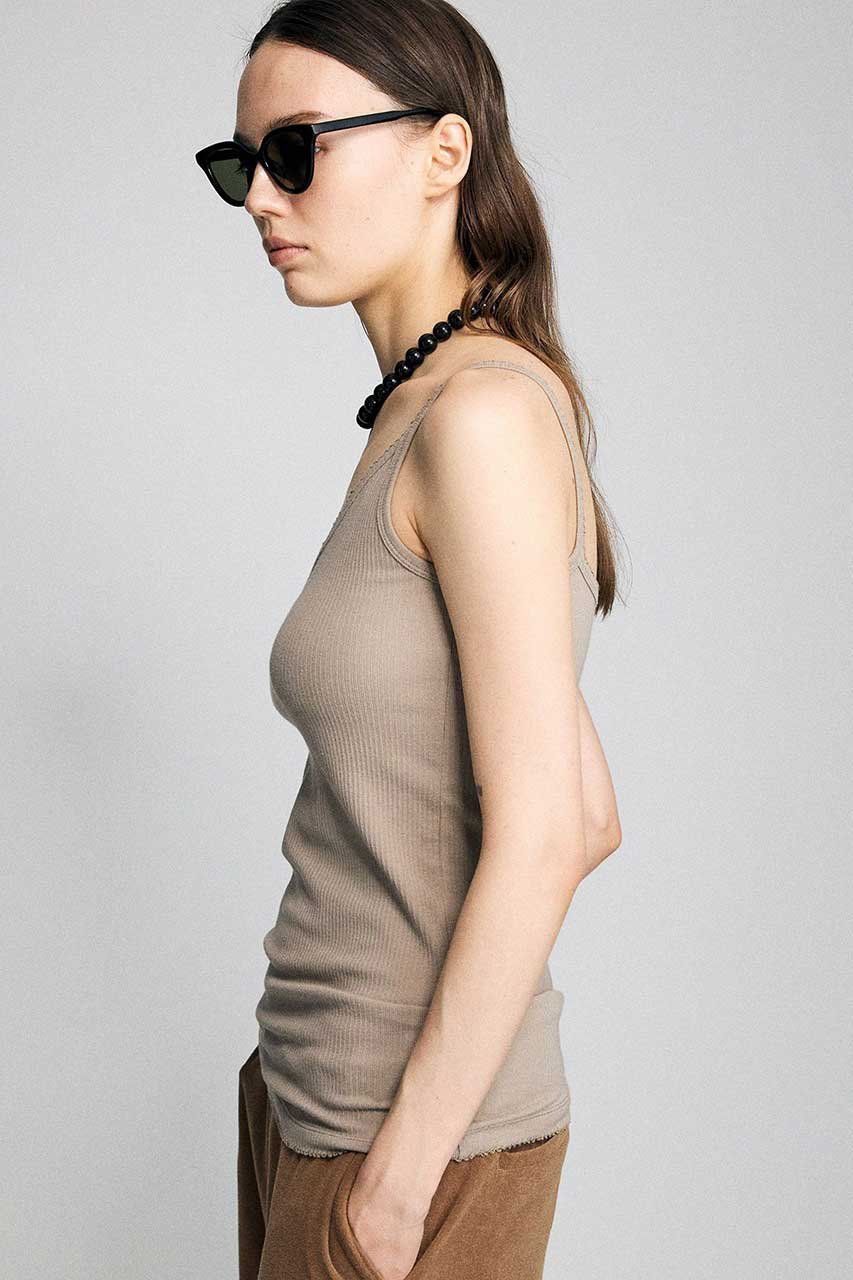 【ブリル/BRILL】のアイレットキャミ 人気、トレンドファッション・服の通販 founy(ファニー) 　ファッション　Fashion　レディースファッション　Fashion for Women　トップス・カットソー　Cut & Sew Tops　キャミソール&ノースリーブ　Camisoles & Sleeveless Tops　シャツ・ブラウス・オフィスカジュアル　Elegant Blouses & Button-Ups　ロングTシャツ・Tシャツ　Longline T-Shirts & Tees　カットソー・ベーシックTシャツ　Cut-and-Sewn Tops / Stretch Tees & Basics　キャミソール　Camisole, Spaghetti Strap Top　ストレッチ　Stretch, Stretchy Fabric　タンク　Tank Top, Sleeveless Top　テレコ　Ribbed, Rib Stitch　ランダム　Random, Irregular　other-2|ID: prp329100004906988 ipo3291000000036740867