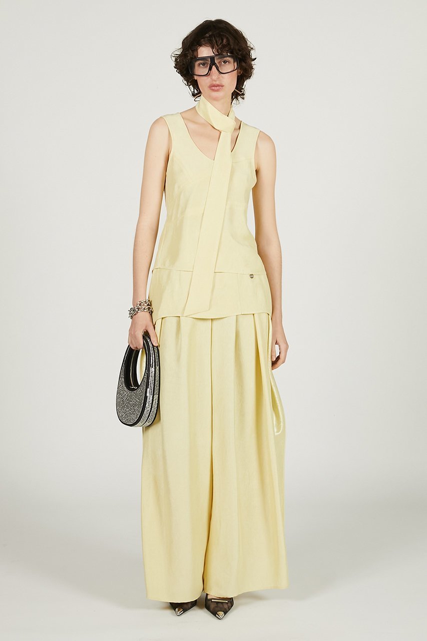 【プランク プロジェクト/PRANK PROJECT】のスカーフサテンタンク / Scarf Satin Tank 人気、トレンドファッション・服の通販 founy(ファニー) 　ファッション　Fashion　レディースファッション　Fashion for Women　トップス・カットソー　Cut & Sew Tops　キャミソール&ノースリーブ　Camisoles & Sleeveless Tops　シャツ・ブラウス・オフィスカジュアル　Elegant Blouses & Button-Ups　ロングTシャツ・Tシャツ　Longline T-Shirts & Tees　カットソー・ベーシックTシャツ　Cut-and-Sewn Tops / Stretch Tees & Basics　おすすめ　Recommended / Our Picks　キャミソール　Camisole, Spaghetti Strap Top　サテン　Satin, Glossy Fabric　スカーフ　Scarf, Neckwear　セットアップ　Set-Up, Coordinated Outfit　タンク　Tank Top, Sleeveless Top　ツイル　Twist, Twisted Detail　デニム　Denim, Jeans Material　other-8|ID: prp329100004906992 ipo3291000000036740917