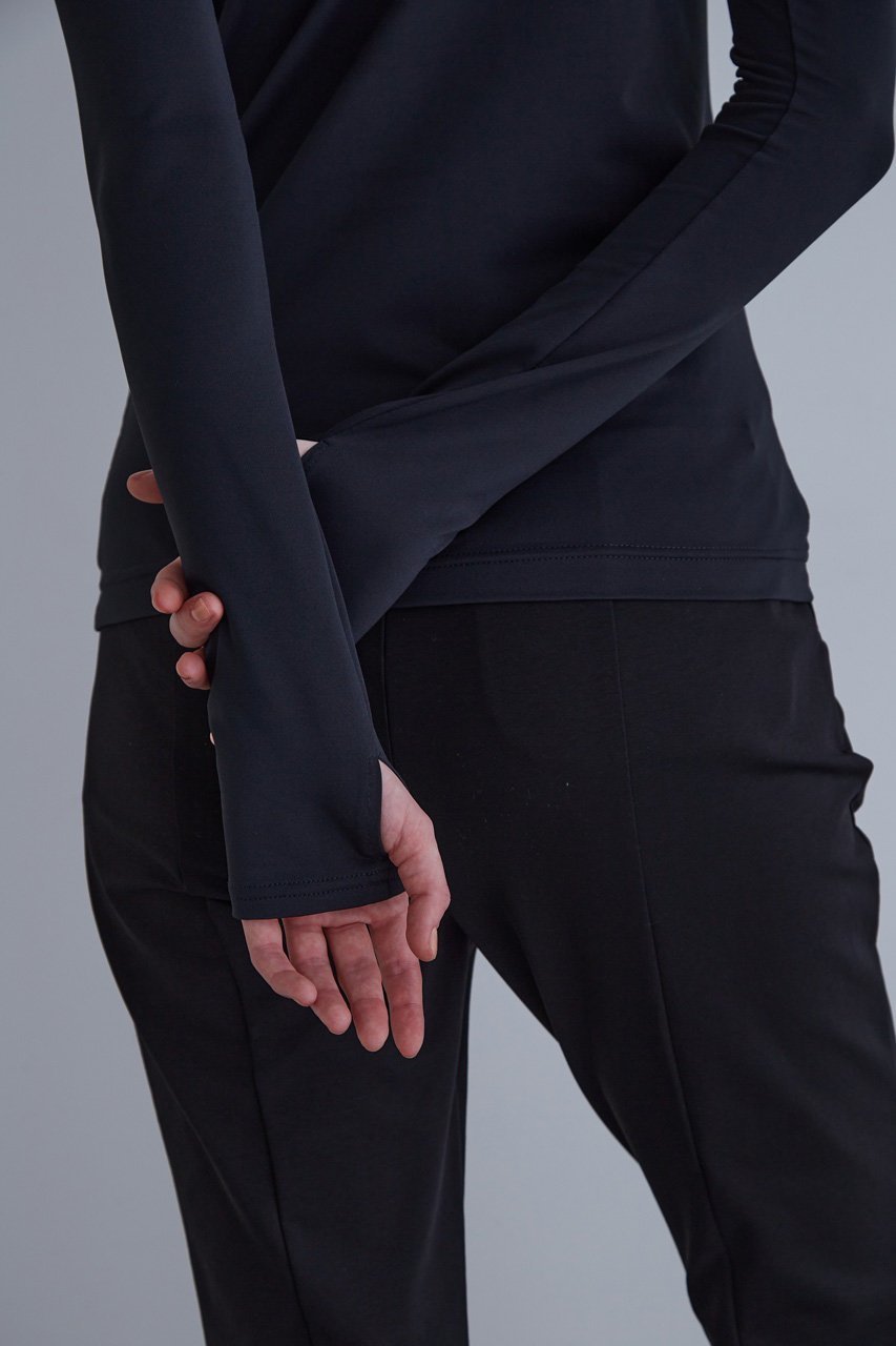 【ル フィル/LE PHIL】の【LE PHIL SPORTS】ハイストレッチモックネックT 人気、トレンドファッション・服の通販 founy(ファニー) 　ファッション　Fashion　レディースファッション　Fashion for Women　トップス・カットソー　Cut & Sew Tops　シャツ・ブラウス・オフィスカジュアル　Elegant Blouses & Button-Ups　ロングTシャツ・Tシャツ　Longline T-Shirts & Tees　カットソー・ベーシックTシャツ　Cut-and-Sewn Tops / Stretch Tees & Basics　なめらか　Smooth, Silky Texture　ストレッチ　Stretch, Stretchy Fabric　スリーブ　Sleeve, Long Sleeve / Short Sleeve　ロング　Long, Long-Length　吸水　Absorbent, Quick-Dry　other-7|ID: prp329100004907052 ipo3291000000036741748