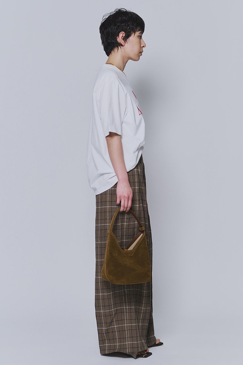 【プルミエ アロンディスモン/1er Arrondissement】のロゴプリントTシャツ 人気、トレンドファッション・服の通販 founy(ファニー) 　ファッション　Fashion　レディースファッション　Fashion for Women　トップス・カットソー　Cut & Sew Tops　シャツ・ブラウス・オフィスカジュアル　Elegant Blouses & Button-Ups　ロングTシャツ・Tシャツ　Longline T-Shirts & Tees　カットソー・ベーシックTシャツ　Cut-and-Sewn Tops / Stretch Tees & Basics　なめらか　Smooth, Silky Texture　イタリア　Italy　オレンジ　Orange　クラシック　Classic, Timeless Style　サングラス　Sunglasses, Shades　ショート　Short, Short Length　スリーブ　Sleeve, Long Sleeve / Short Sleeve　バランス　Balance, Style Balance　プリント　Print, Printed Pattern　モチーフ　Motif, Design Theme　other-4|ID: prp329100004907278 ipo3291000000036744867