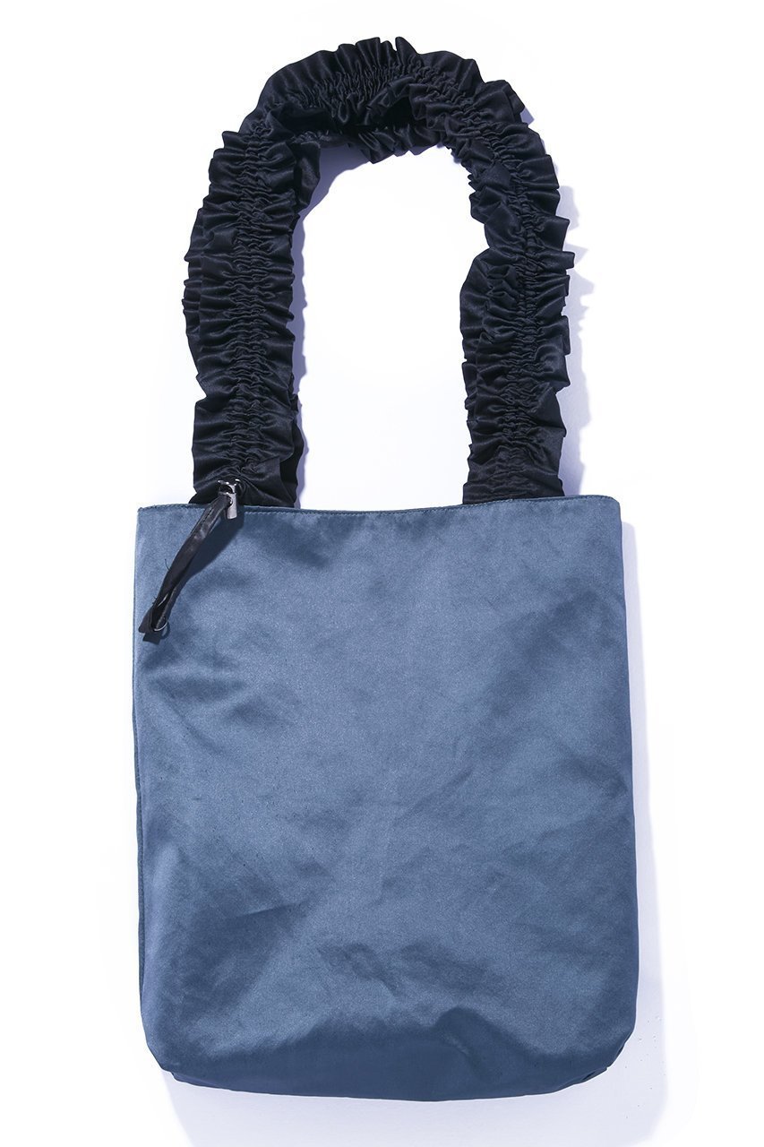 【イリスフォーセブン/IRIS 47】のgiggle トートバッグ(リバーシブル) 人気、トレンドファッション・服の通販 founy(ファニー) 　ファッション　Fashion　レディースファッション　Fashion for Women　バッグ　Bags　エレガント 上品　Elegant　ギャザー　Gathered, Ruffled　ショルダー　Shoulder, Shoulder Strap　ジャケット　Jacket, Outerwear　ドット　Polka Dot, Dot Pattern　リバーシブル　Reversible, Two-Sided　other-4|ID: prp329100004907293 ipo3291000000036750242