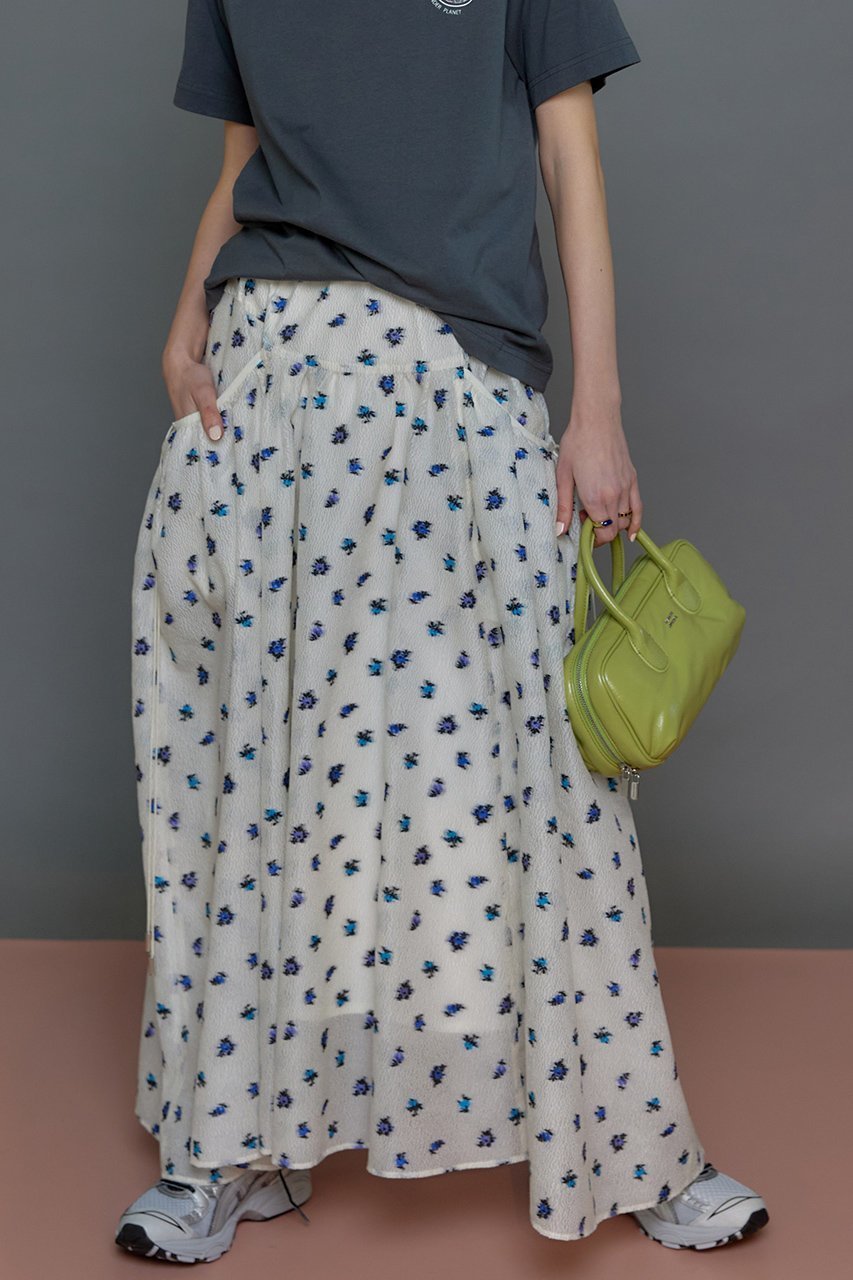 【メゾンスペシャル/MAISON SPECIAL】のFloral Pattern Jacquard Voluminous Skirt/フラワージャガードボリュームスカート 人気、トレンドファッション・服の通販 founy(ファニー) 　ファッション　Fashion　レディースファッション　Fashion for Women　スカート　Skirts　ロングスカート　Long Skirts / Maxi & Midi Skirts　おすすめ　Recommended / Our Picks　ガーリー　Girly, Feminine Style　シアー　Sheer, See-Through　スニーカー　Sneakers, Trainers　セットアップ　Set-Up, Coordinated Outfit　マキシ　Maxi, Full Length　リボン　Ribbon, Bow　ロング　Long, Long-Length　other-8|ID: prp329100004907412 ipo3291000000036752688